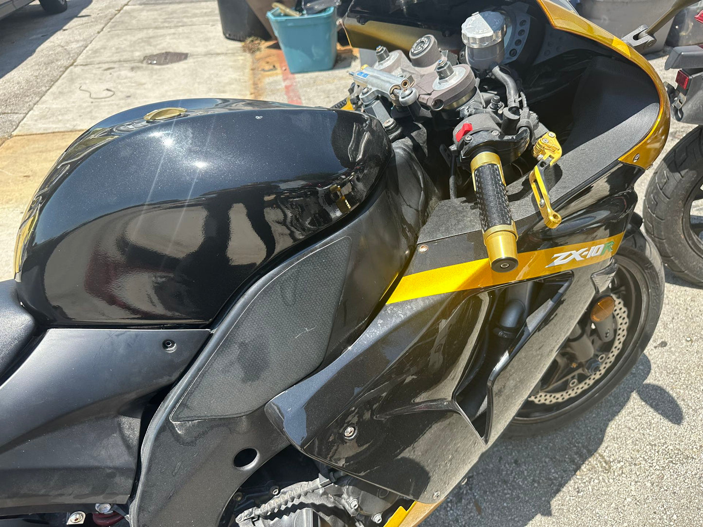SOLD SOLD 2006 Kawasaki ZX-10R ZX10 Running well , Title in hand ZX-10