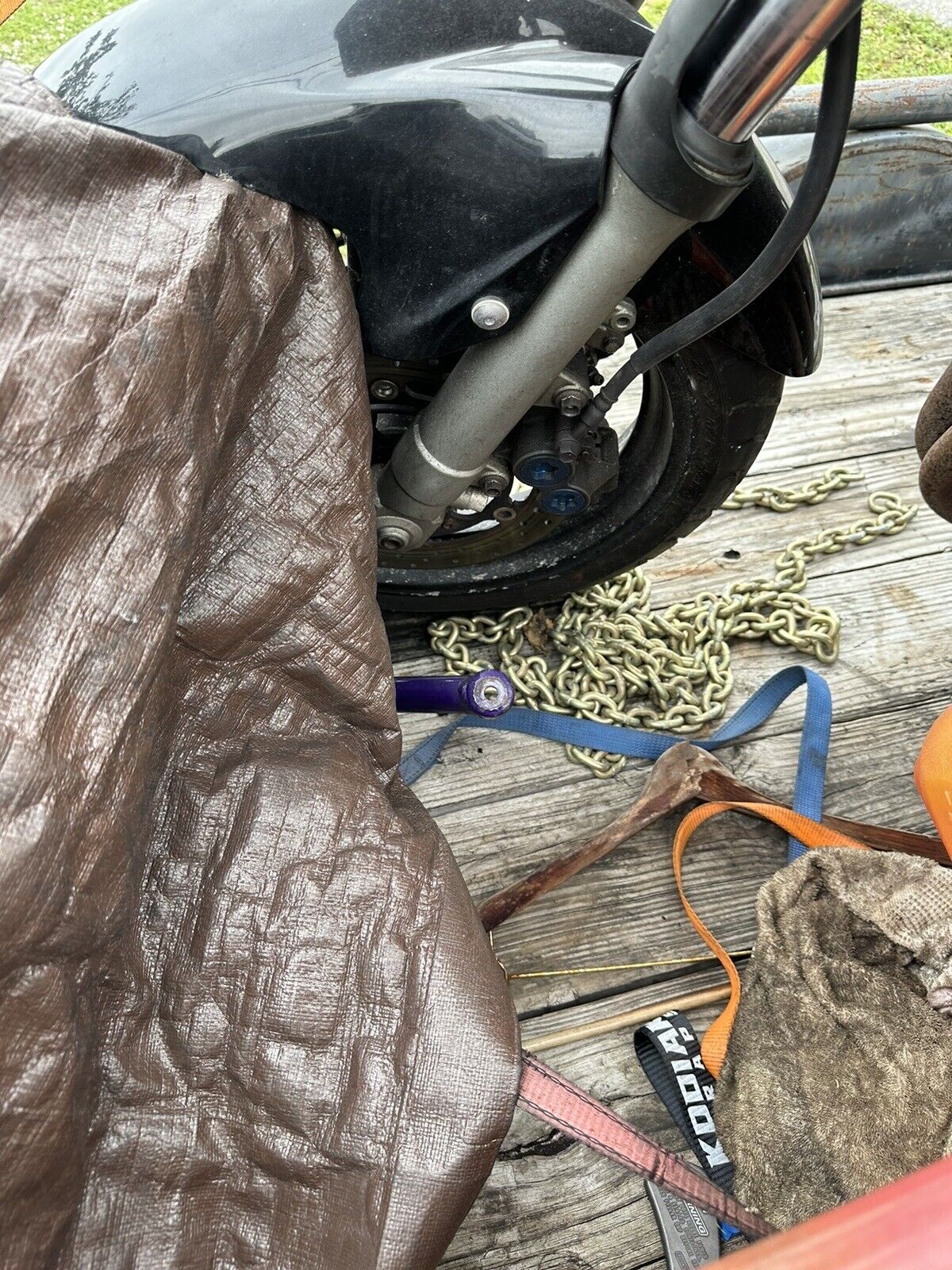 SOLD 03 Yamaha FZ1 Left and Right Front Forks Suspension 5LV-23102-00-00