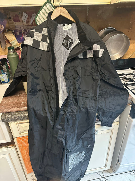 Triumph The Triple Connection Rain Gear Suit Size Medium