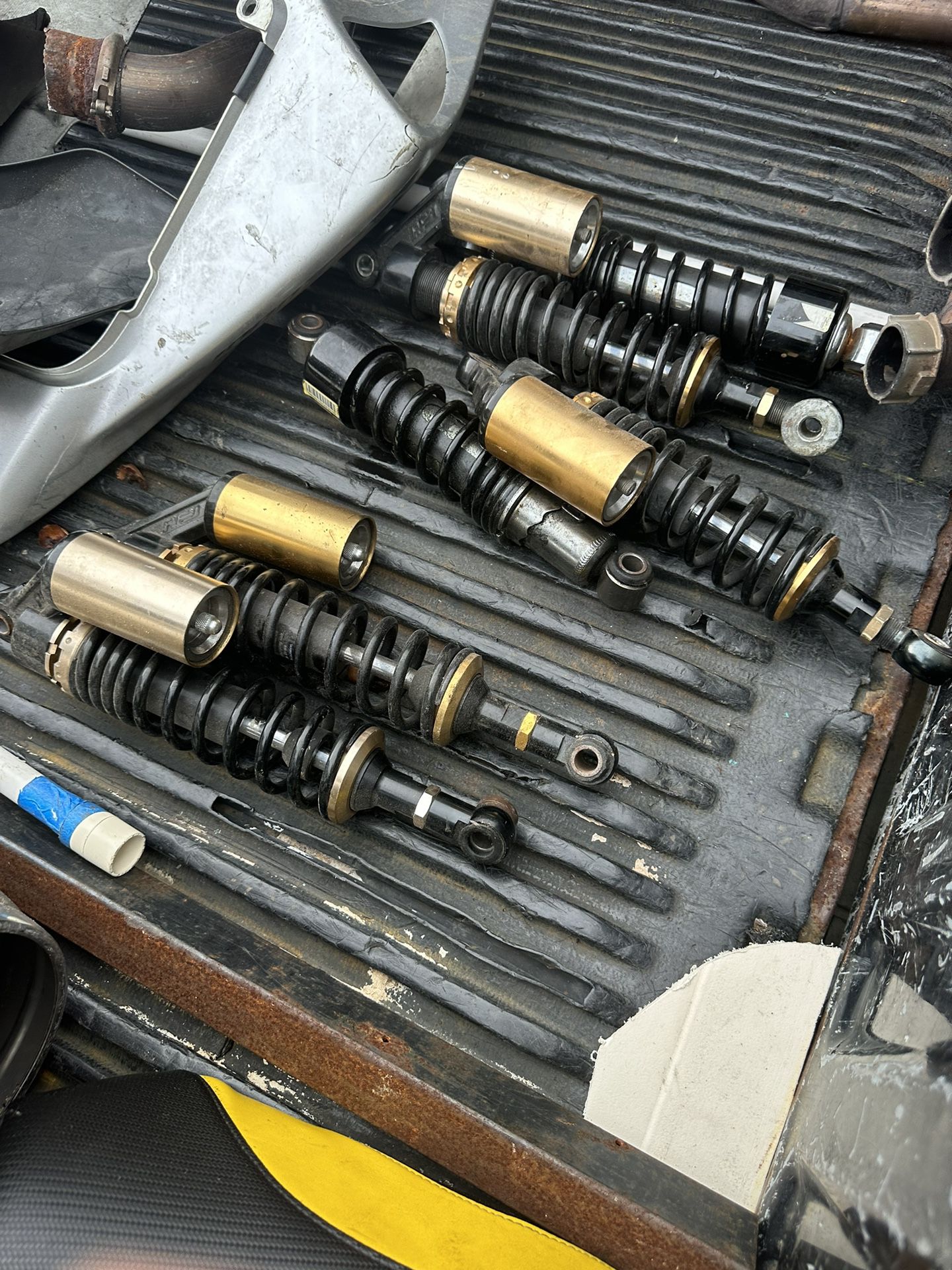 Harley Davidson Shocks - Various Types - What do you need Harley-Davidson