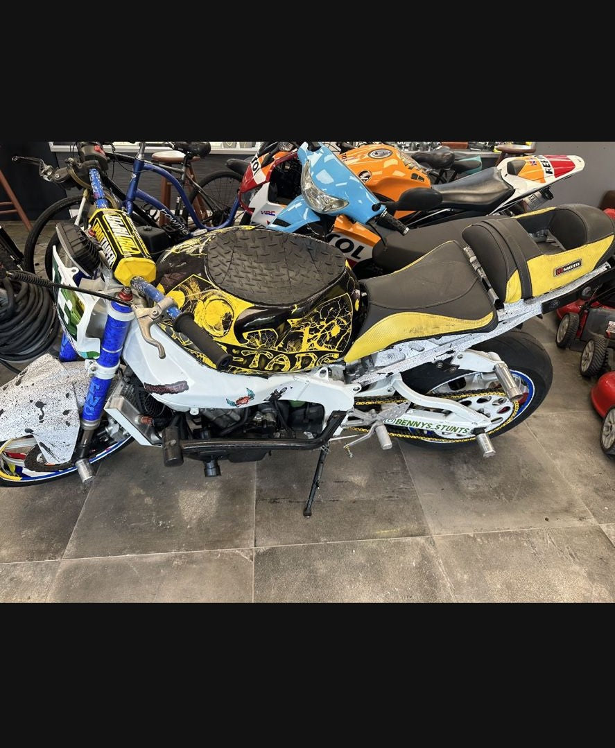 SOLD SOLD Kawasaki 636 Ninja ZX-6R Streetfighter Stunt Motorcycle - Financing available