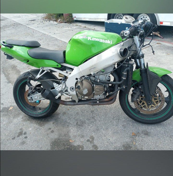 2001 Kawasaki ZX9 ZX-9 Street Fighter Mechanic Special Slightly Bent Forks ZX-9R
