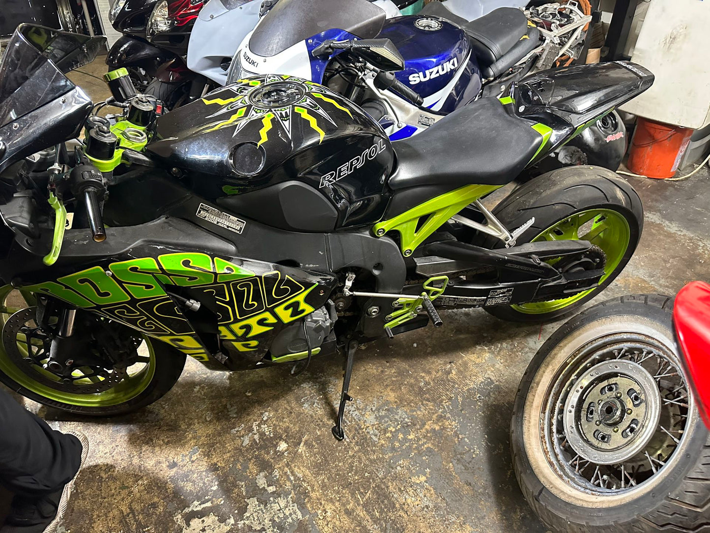SOLD - 2009 Honda CBR 1000 CBR1000RR - Nice! - Honeycomb Wheels Financing Available