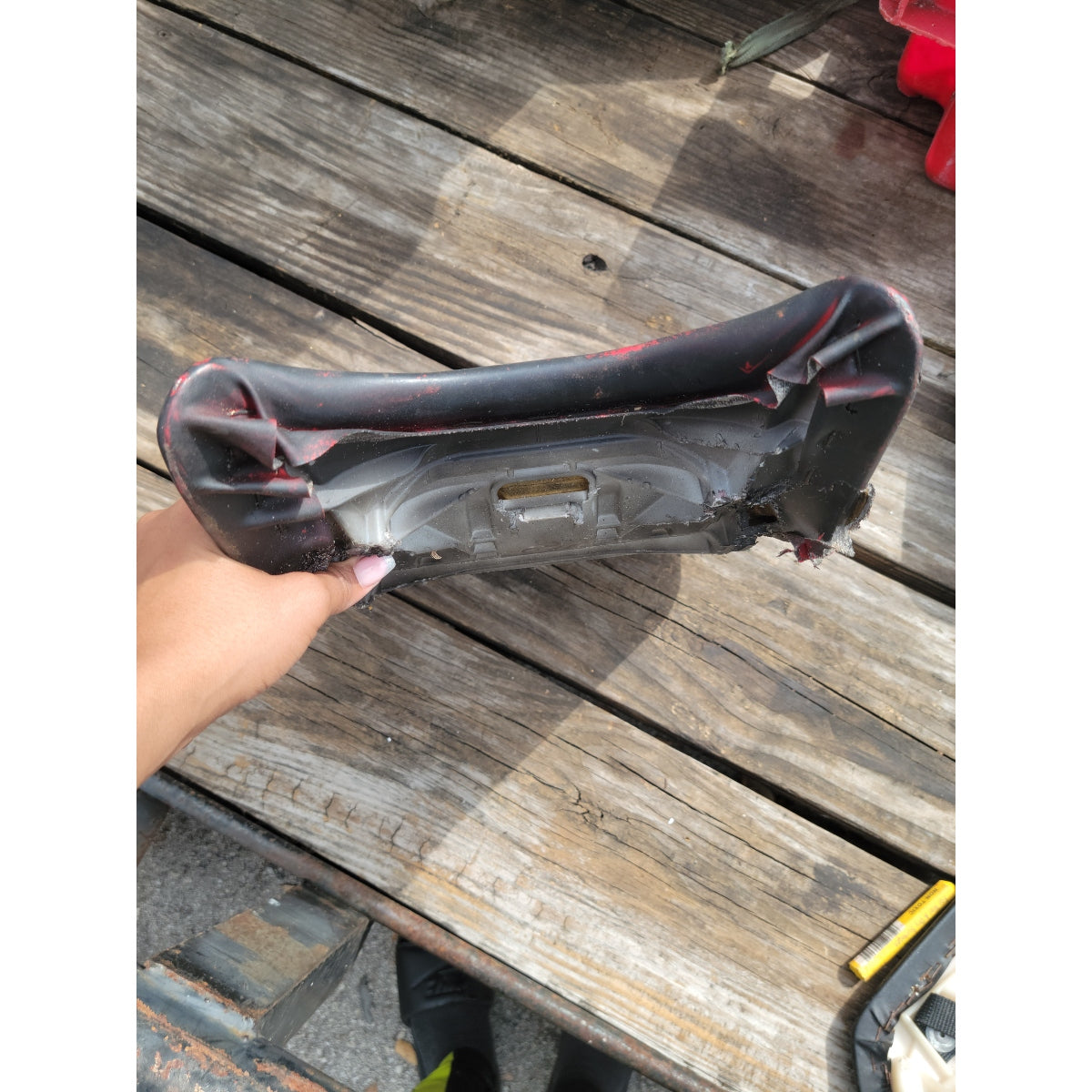 08 - 16 Yamaha R6 Front Driver Rider Seat Pillion OEM YZF 09 10 11 12 13 14 15 Damaged