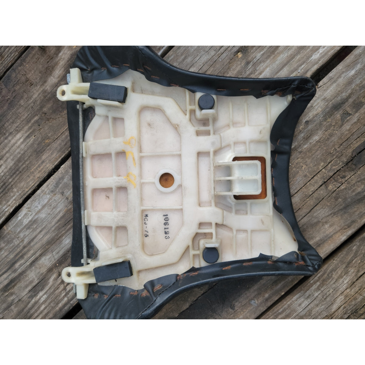 02 03 Honda CBR954RR CBR 954 RR Front Driver Rider Seat Pillion OEM 954RR