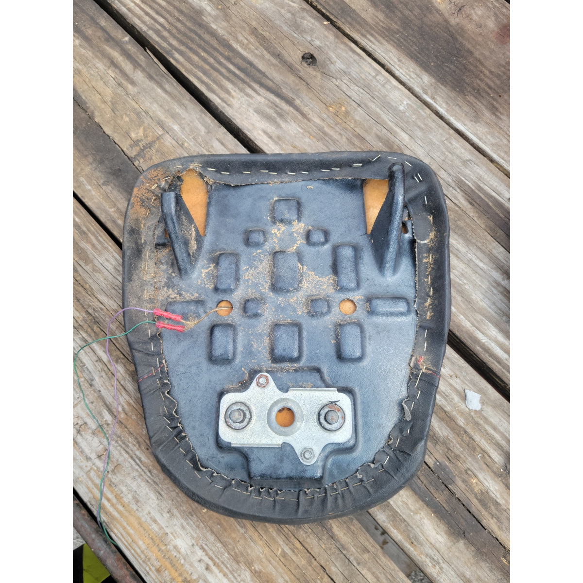 99 - 07 Suzuki Hayabusa Rear Back Passenger Seat Pad Pillion Busa GSX1300R GSX 1300 R