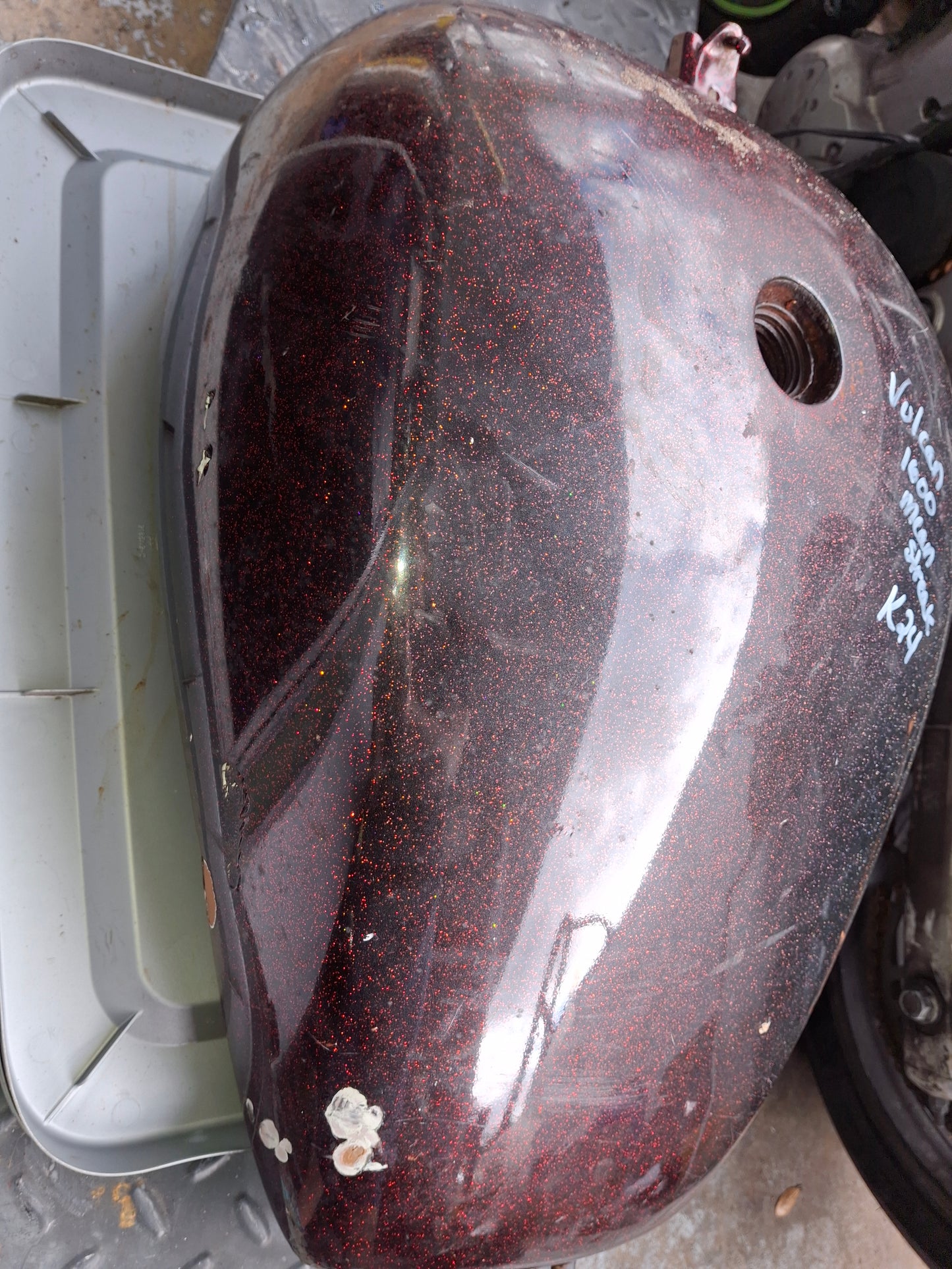 Kawasaki Vulcan 1600 Mean Streak Gas Tank Fuel Petrol Cell VN1600