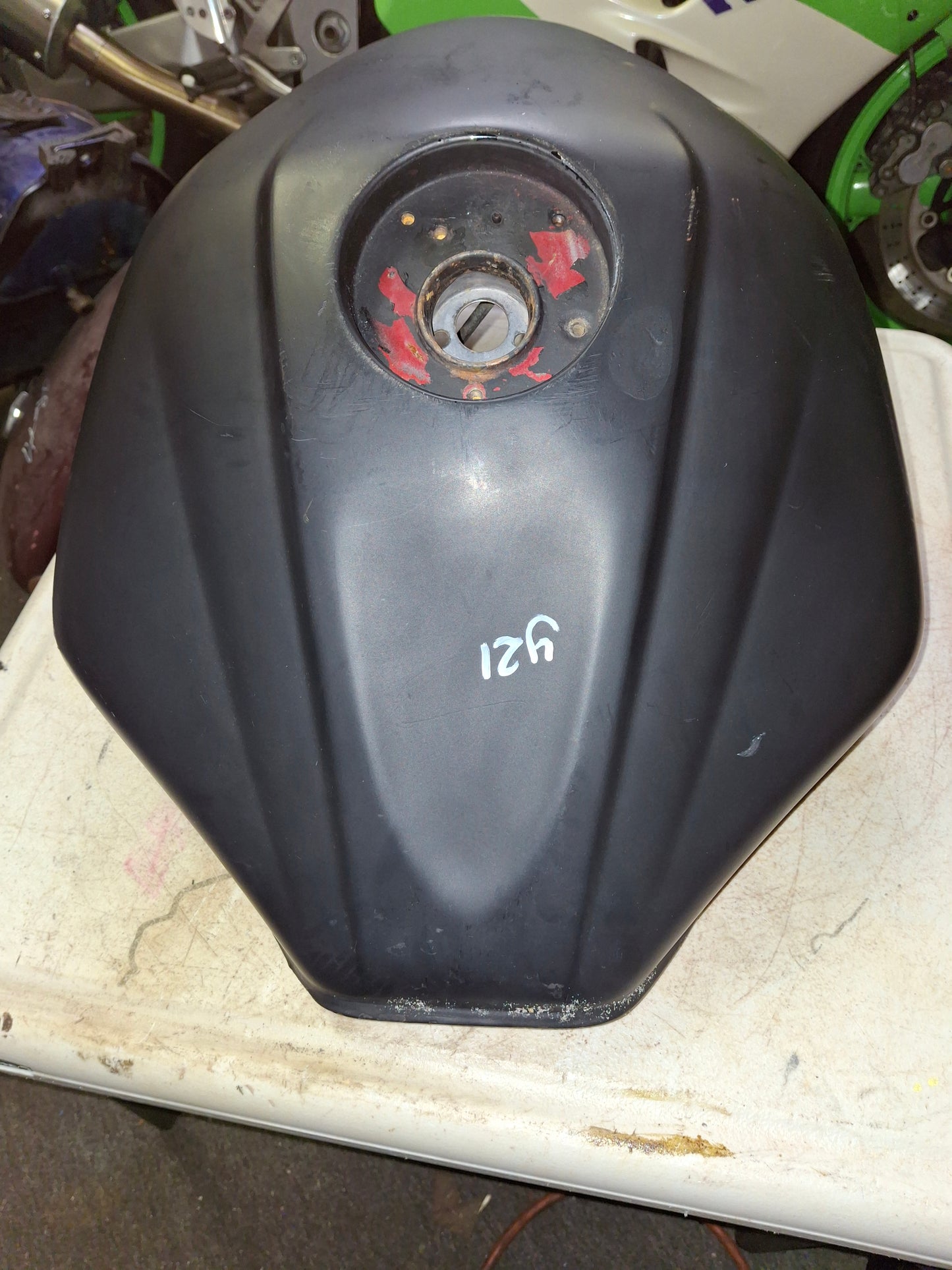SOLD SOLD 03 - 05 Yamaha R6 06-09 R6S Gas Fuel Petrol Tank