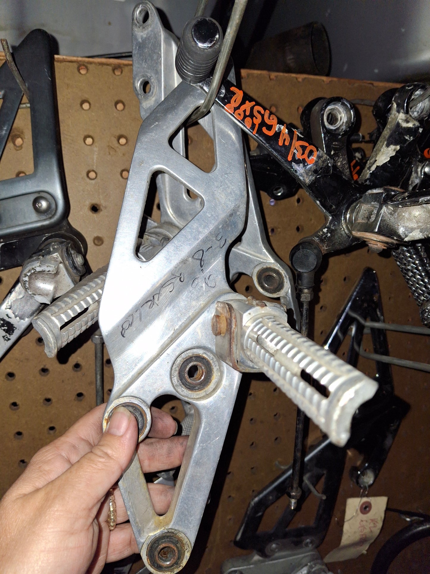 Suzuki GSXR 600 750 1000 Hayabusa GS500 Front or Rear Foot Peg Brackets Rear Sets