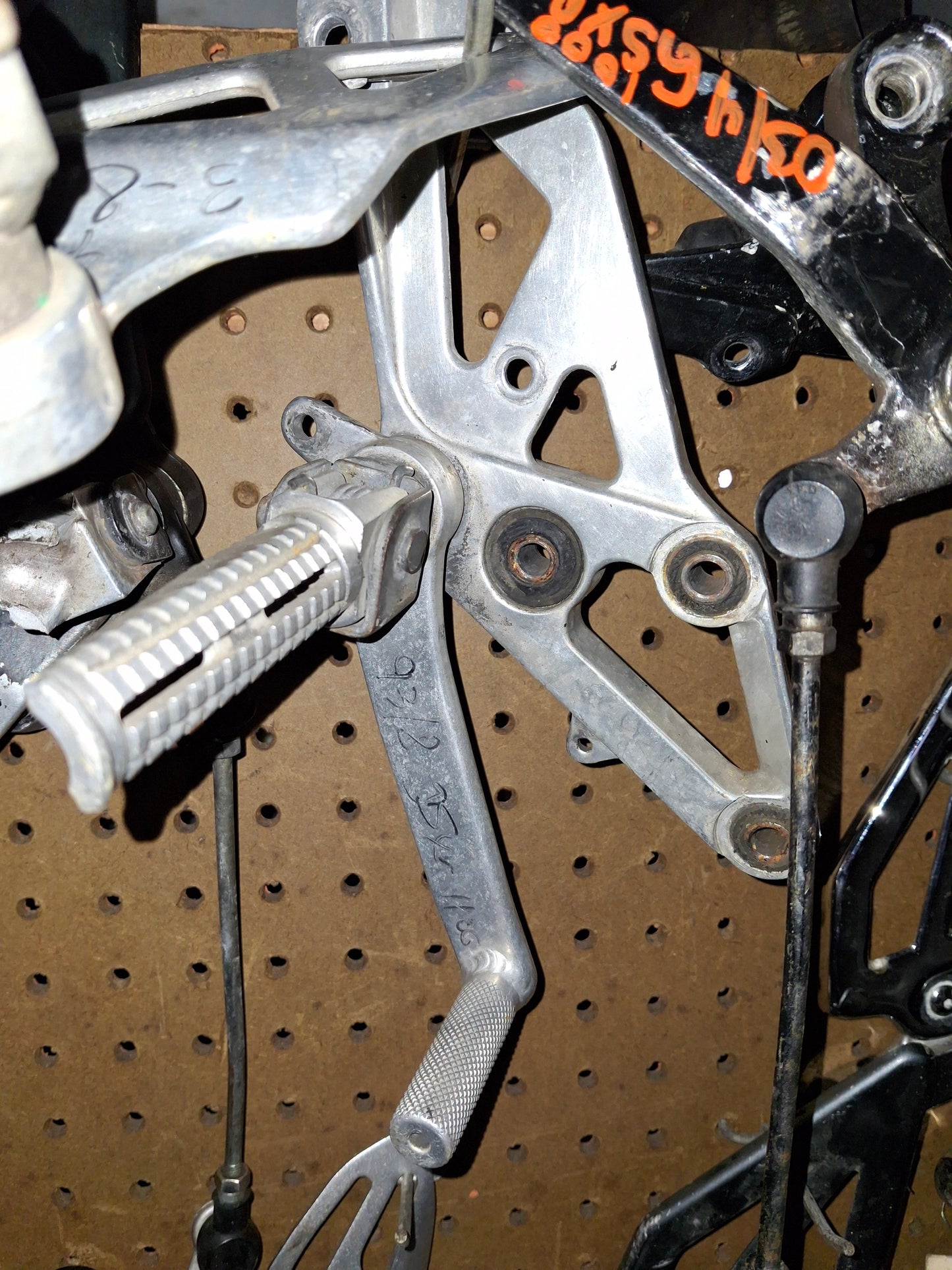 Suzuki GSXR 600 750 1000 Hayabusa GS500 Front or Rear Foot Peg Brackets Rear Sets