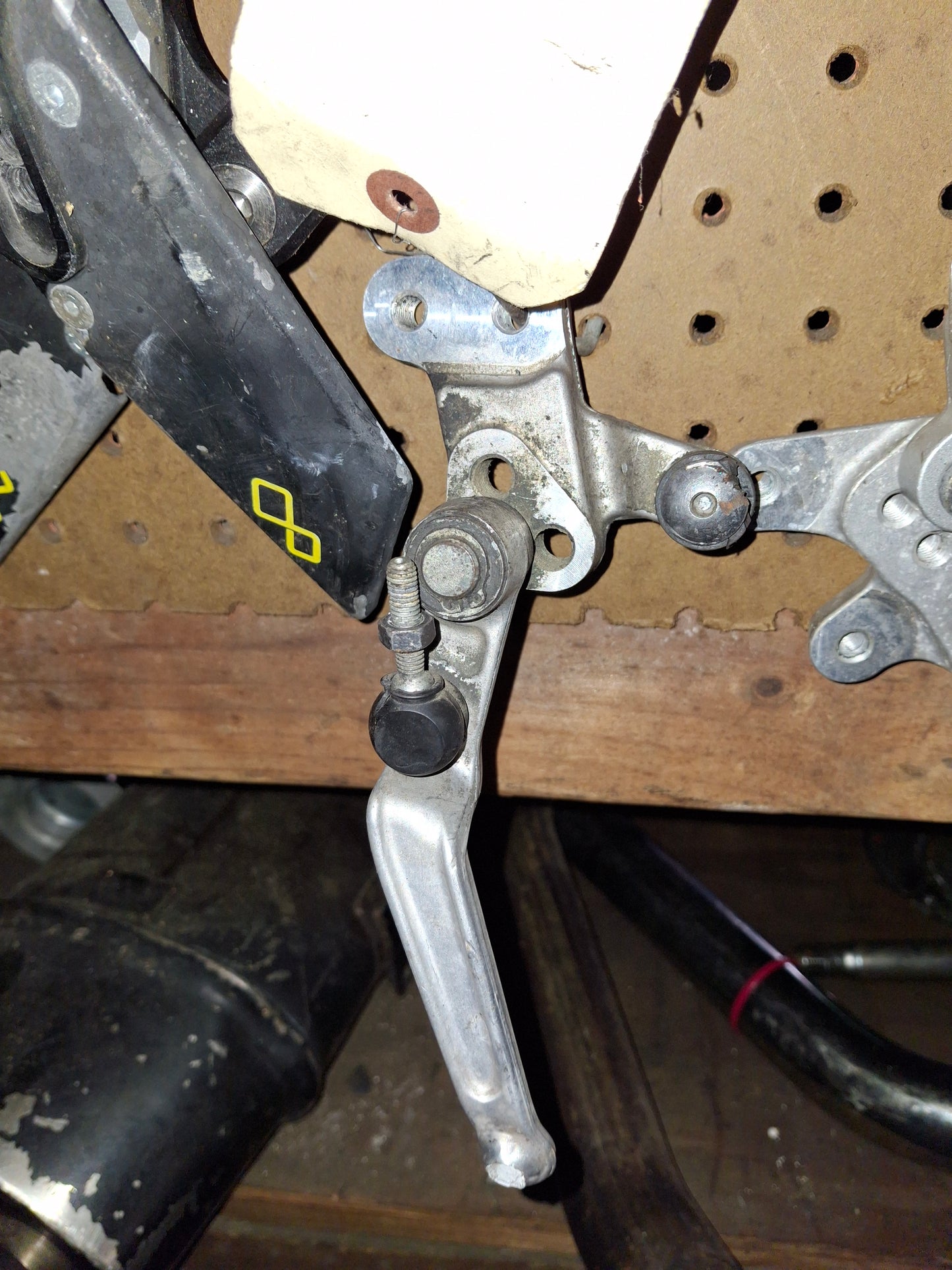 Suzuki GSXR 600 750 1000 Hayabusa GS500 Front or Rear Foot Peg Brackets Rear Sets