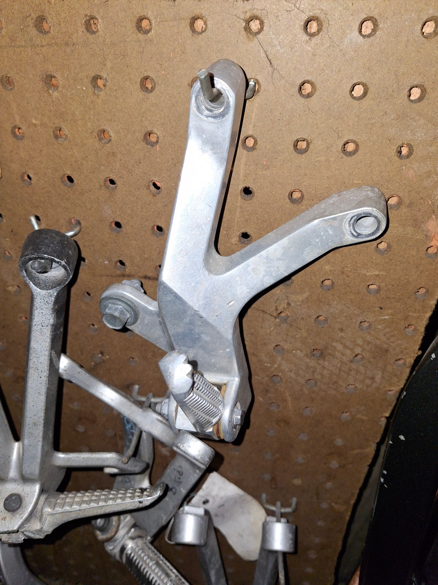 Suzuki GSXR 600 750 1000 Hayabusa GS500 Front or Rear Foot Peg Brackets Rear Sets