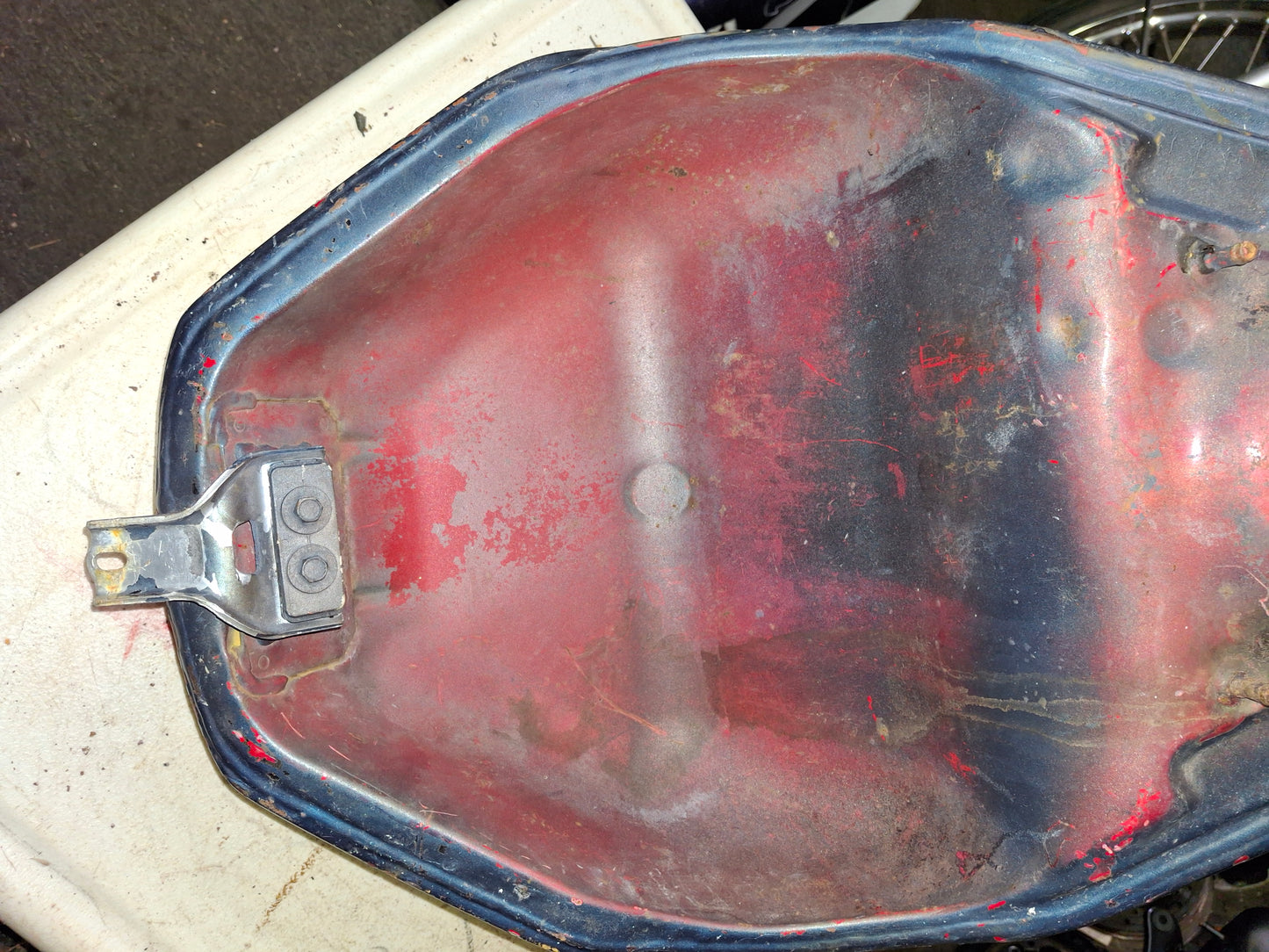 SOLD SOLD 02 03 Yamaha R1 Gas Tank Fuel Petrol Cell YZF R1 5PW-Y2410-30-01