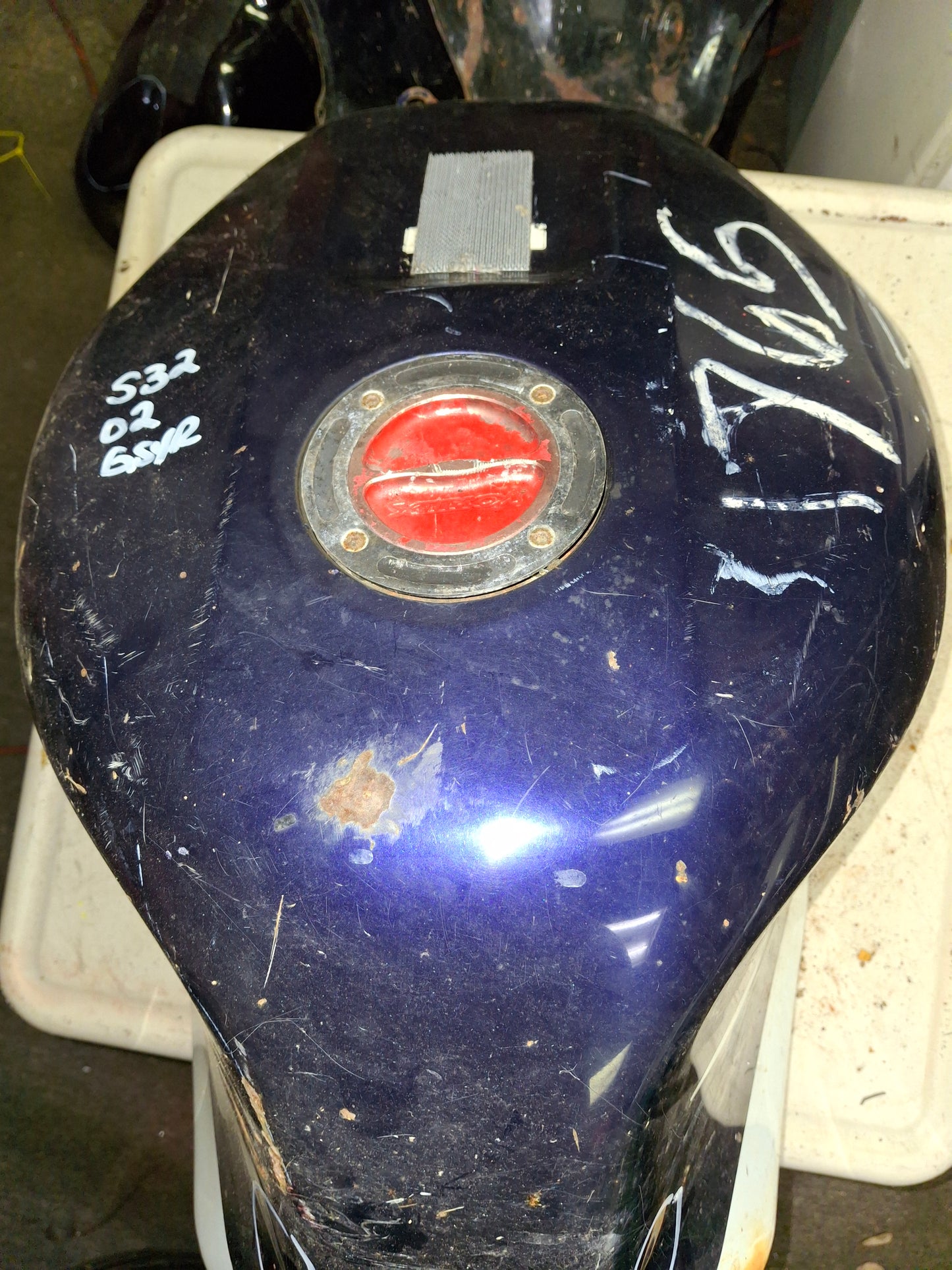 Suzuki GSXR 600 750 1000 Gas Fuel Petrol Tank Cell 00-03 GSXR750 01-03 GSXR600
