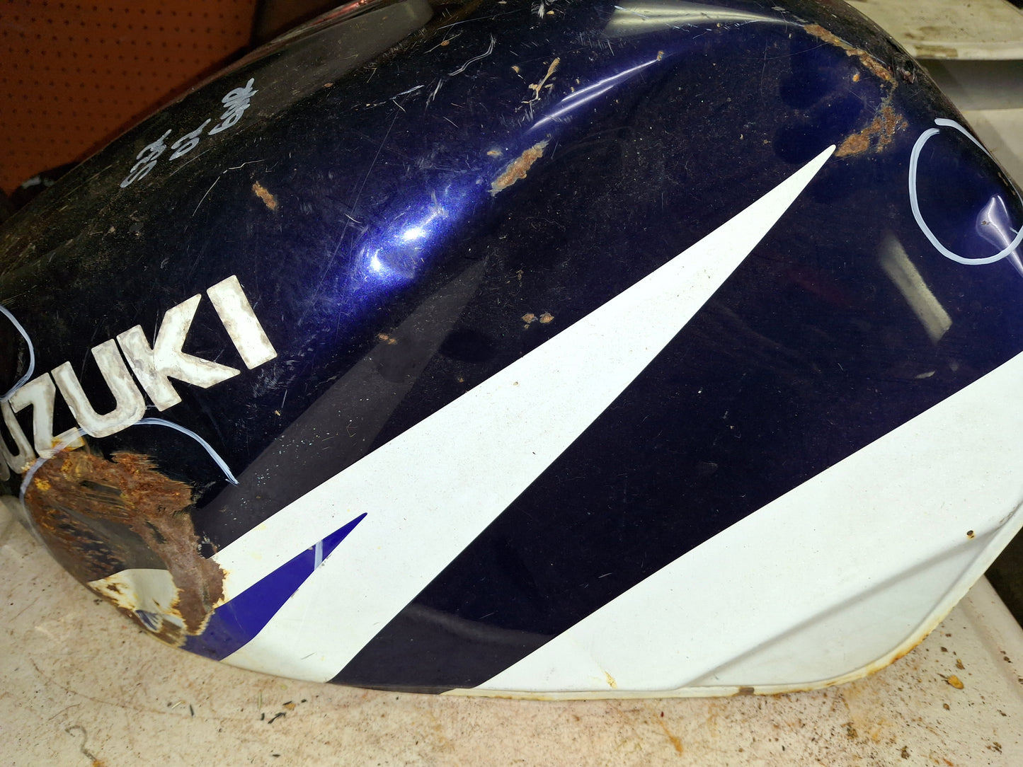 Suzuki GSXR 600 750 1000 Gas Fuel Petrol Tank Cell 00-03 GSXR750 01-03 GSXR600