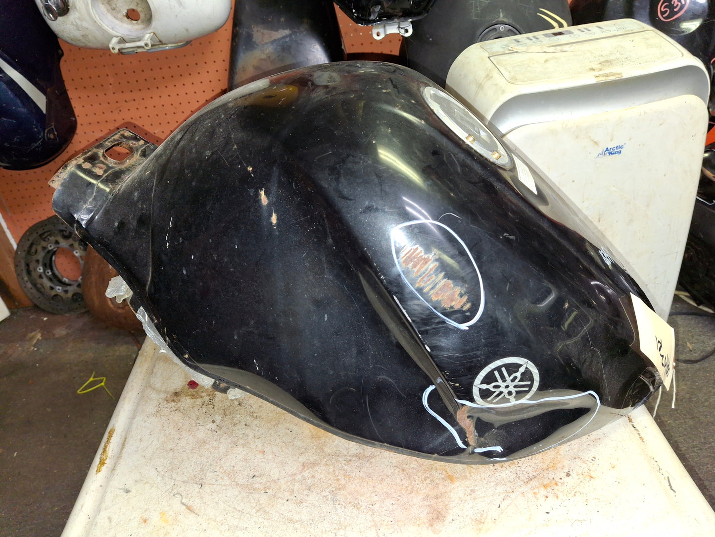 Yamaha YZF 600 Gas Tank Fuel Petrol Cell Reservoir YZF600