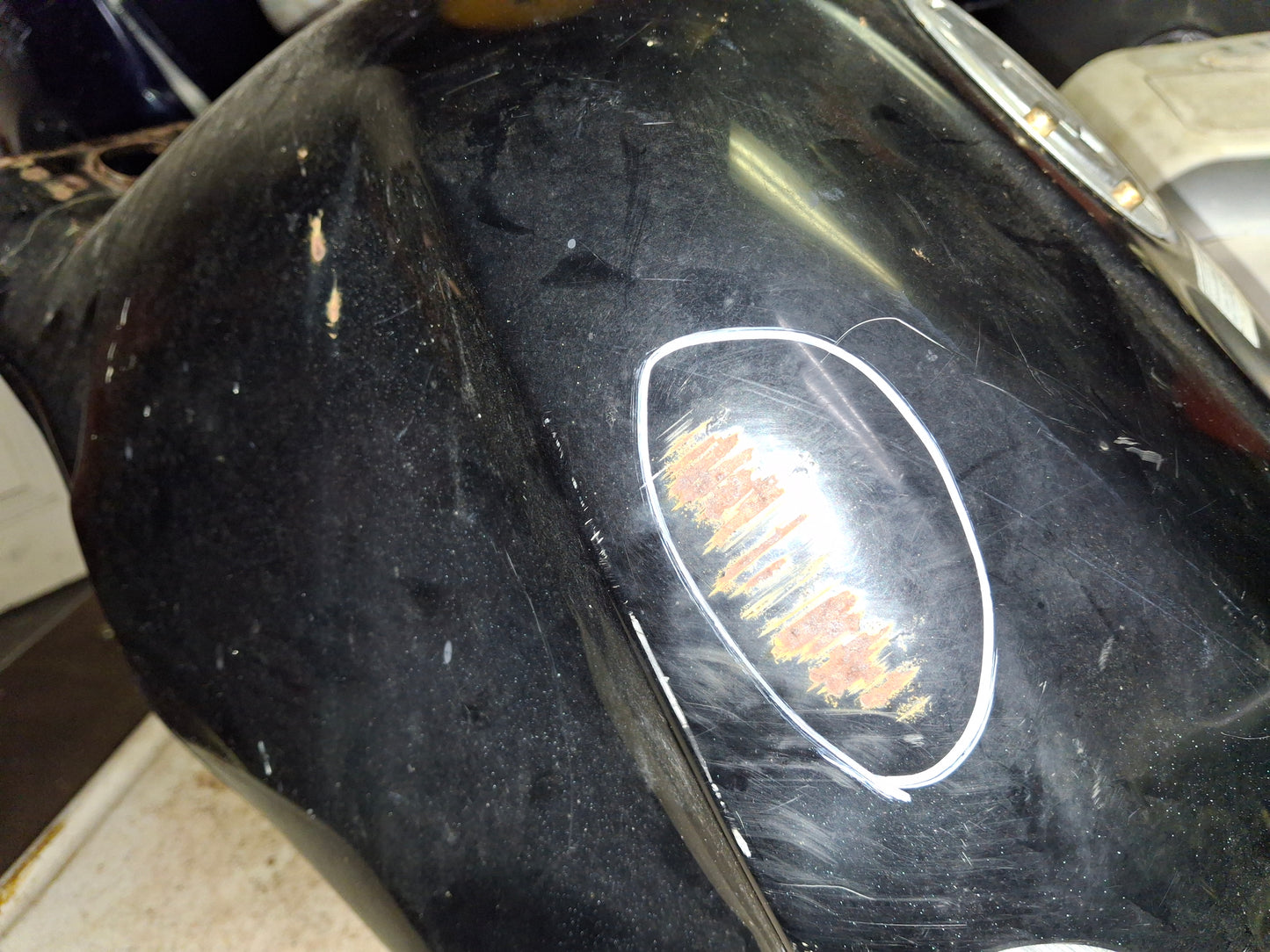 Yamaha YZF 600 Gas Tank Fuel Petrol Cell Reservoir YZF600