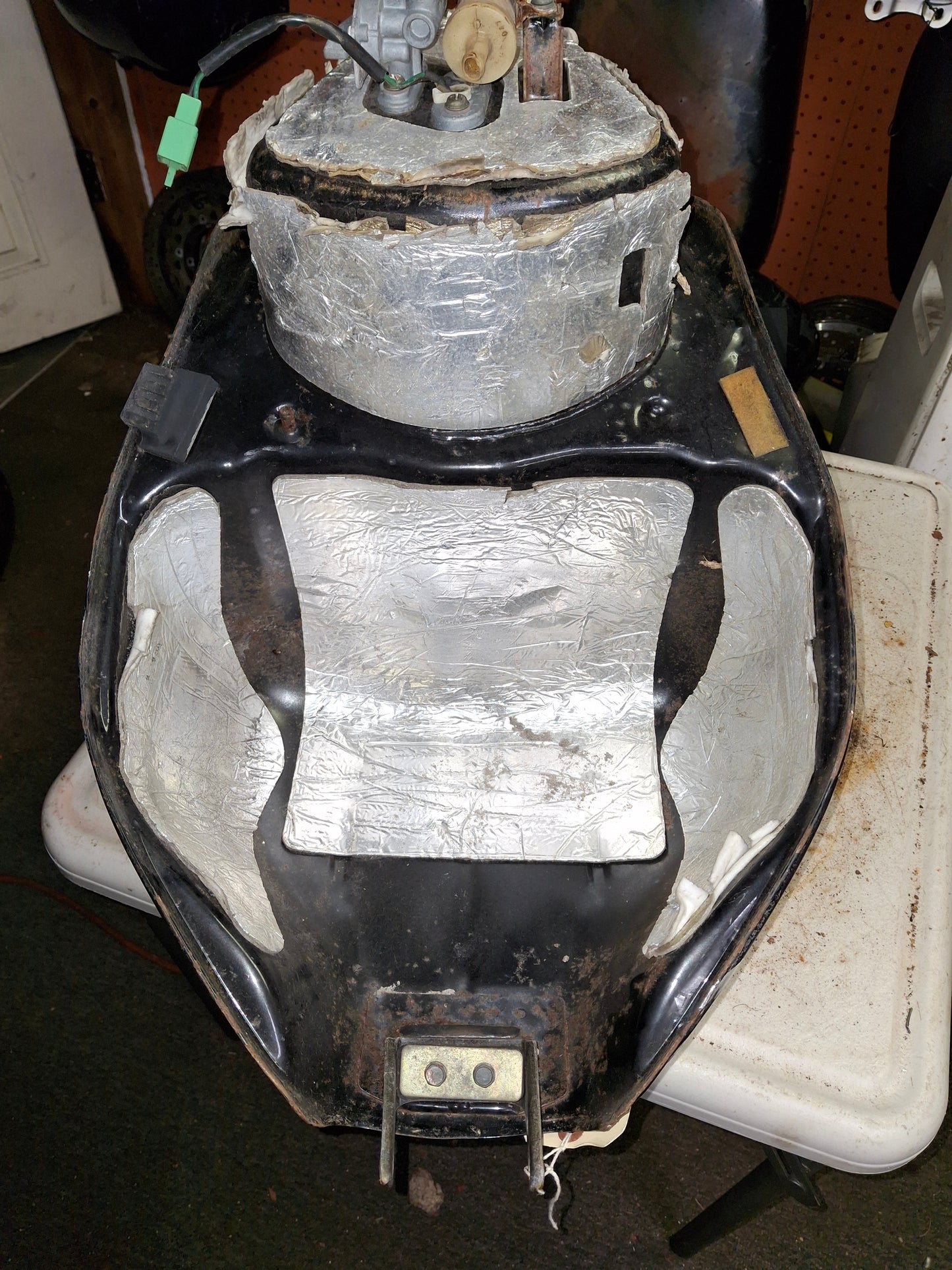 Yamaha YZF 600 Gas Tank Fuel Petrol Cell Reservoir YZF600