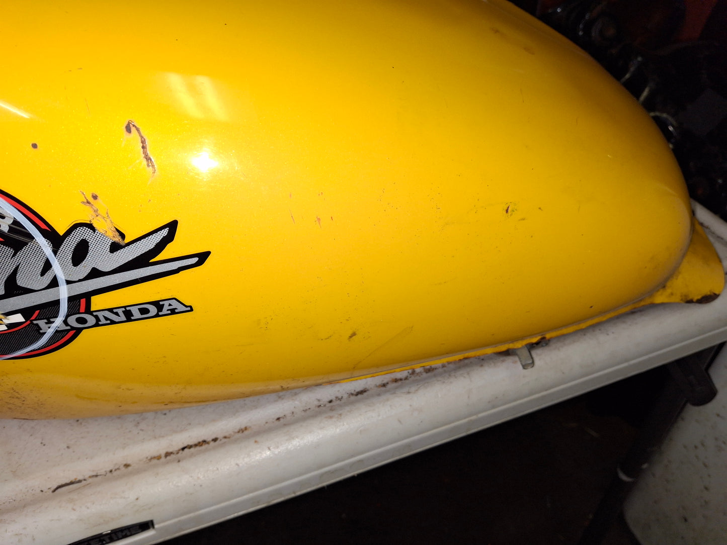 SOLD SOLD 96 Honda Magna 750 V-Four Gas Tank Fuel Petrol Cell