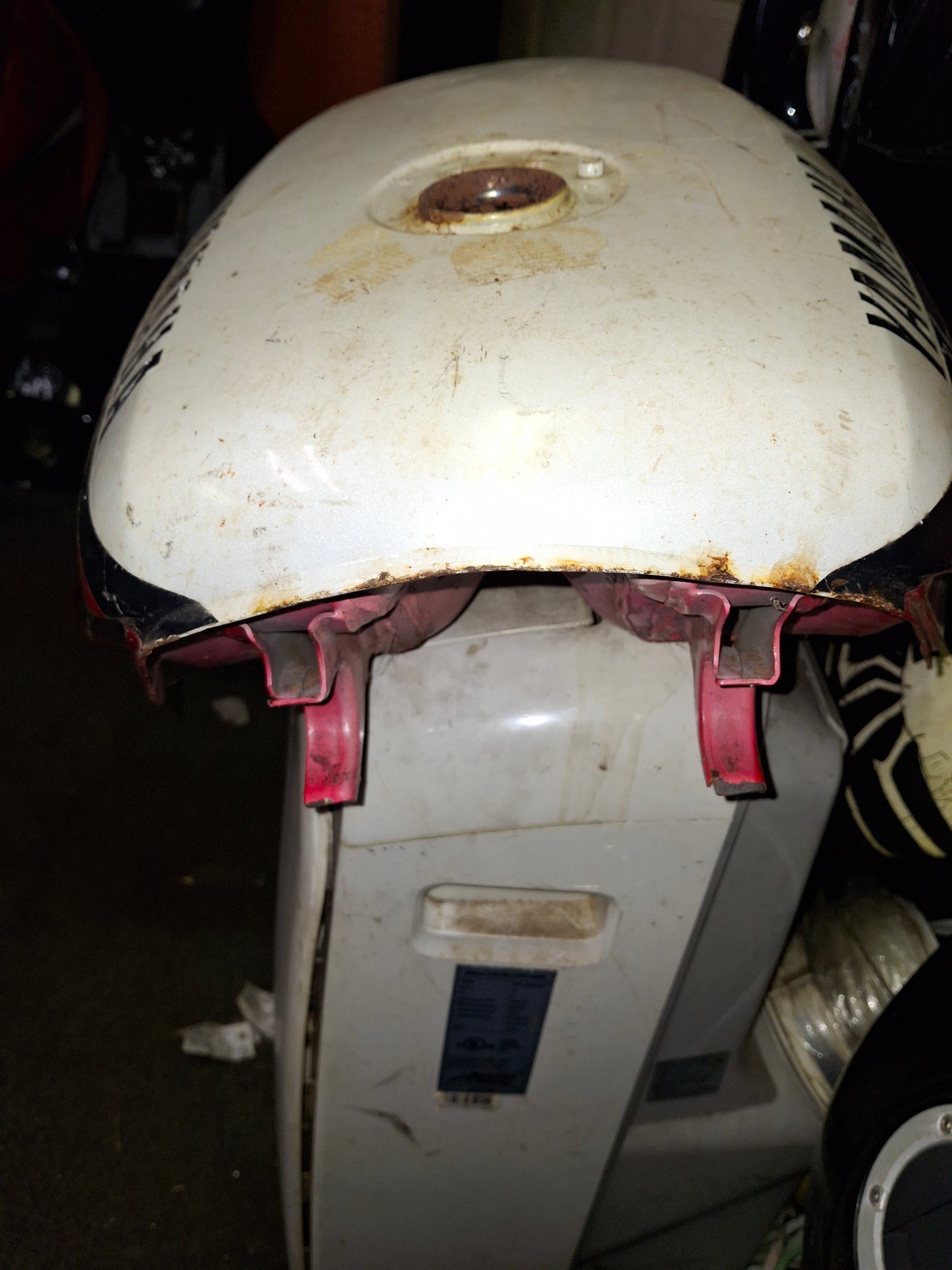 1987 Yamaha FJ1200 FJ1100 Gas Fuel Tank Free Shipping