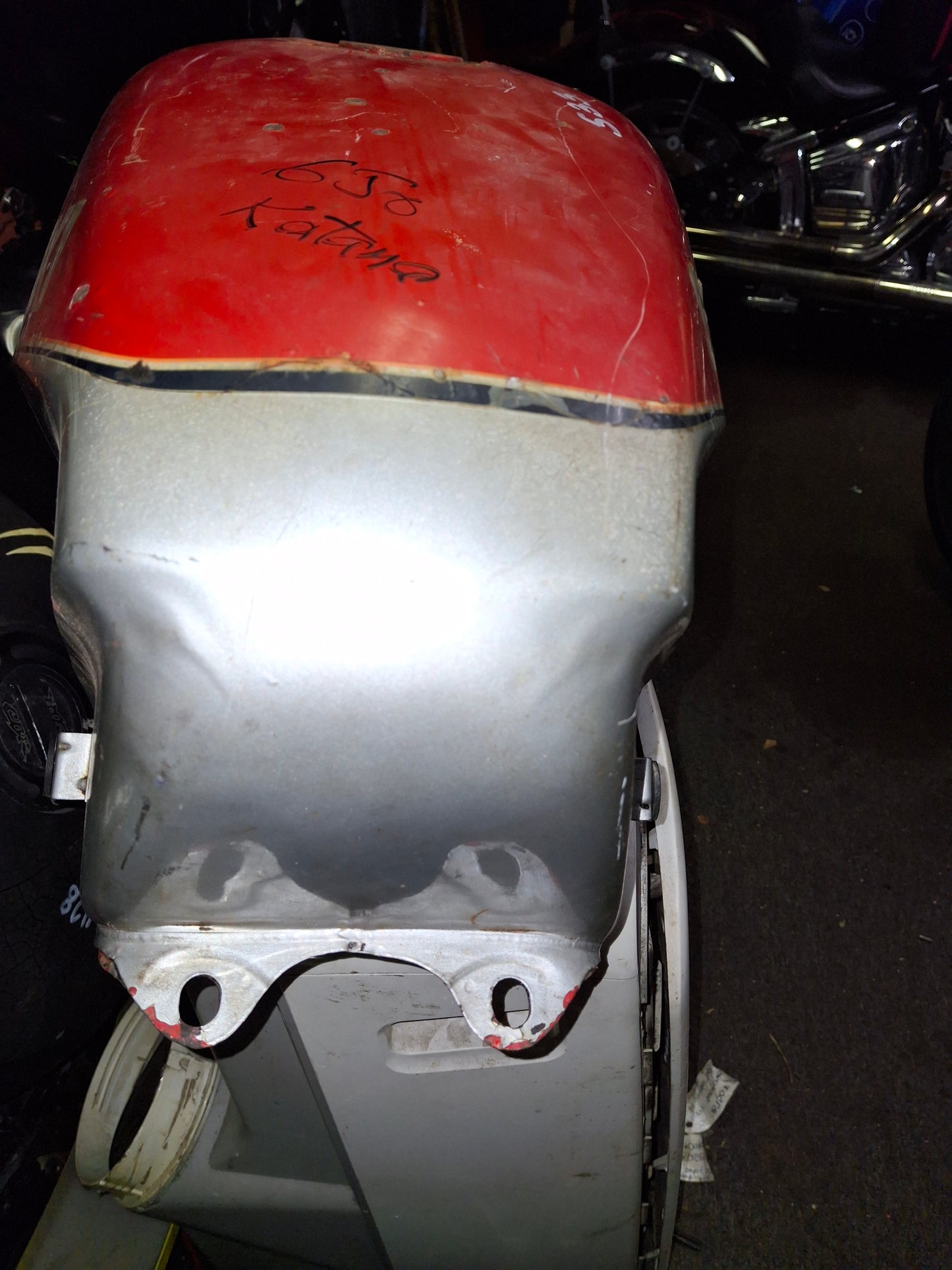 86 Suzuki GS650 GS 650 Katana Gas Tank Fuel Petrol Cell