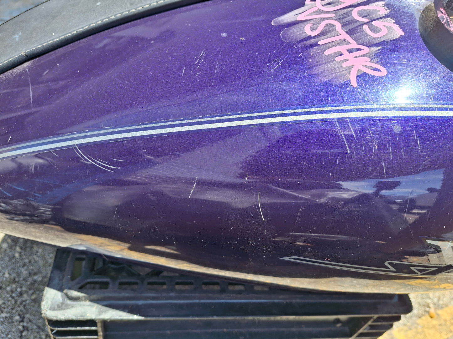 SOLD SOLD Yamaha VStar V-Star 650 XVS650 Gas Tank Fuel Petrol Cell XVS 650