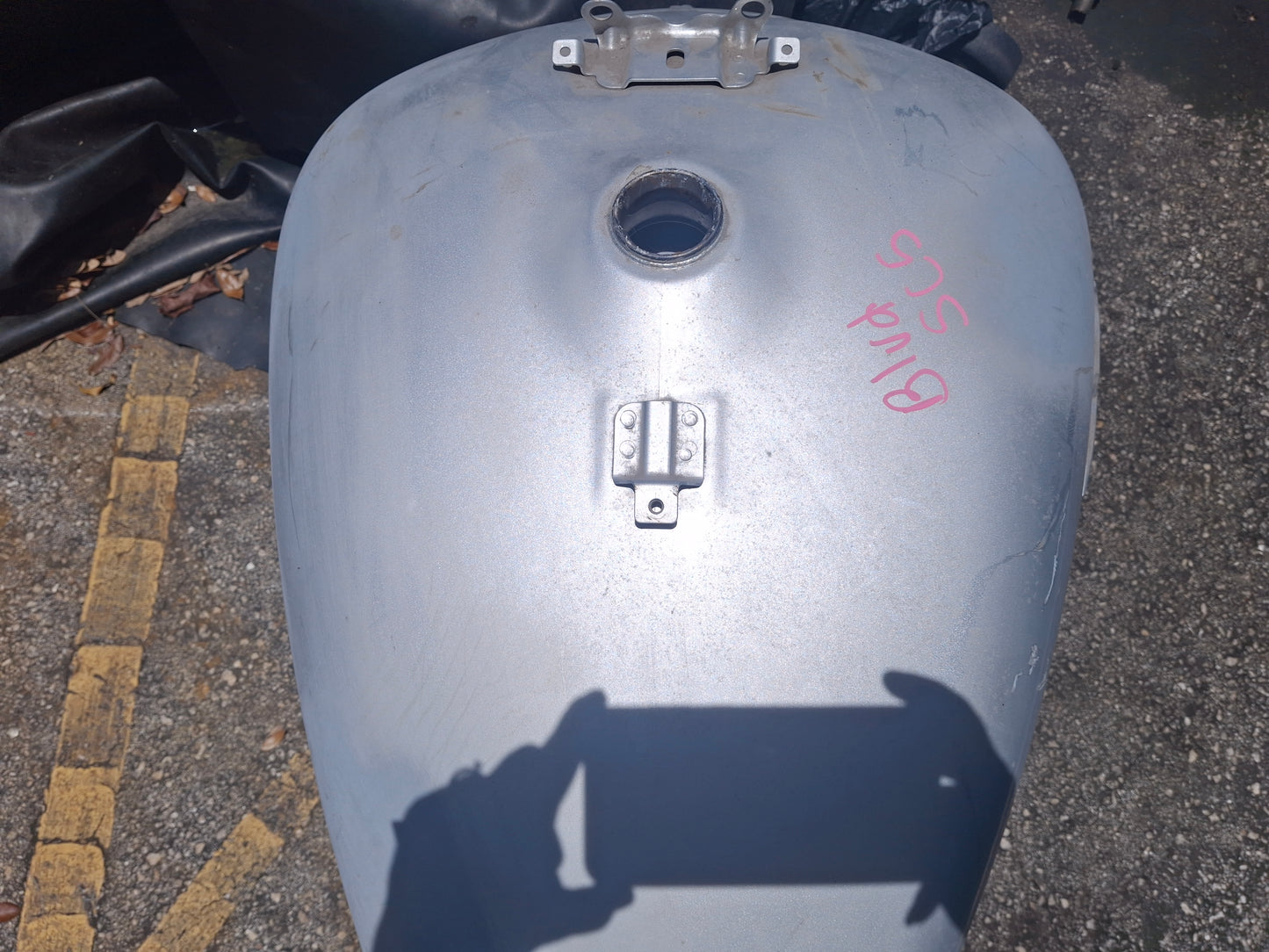 2007 06-09 Suzuki Boulevard Fuel Gas Tank Reservoir Blvd VZR1800 M109R M109