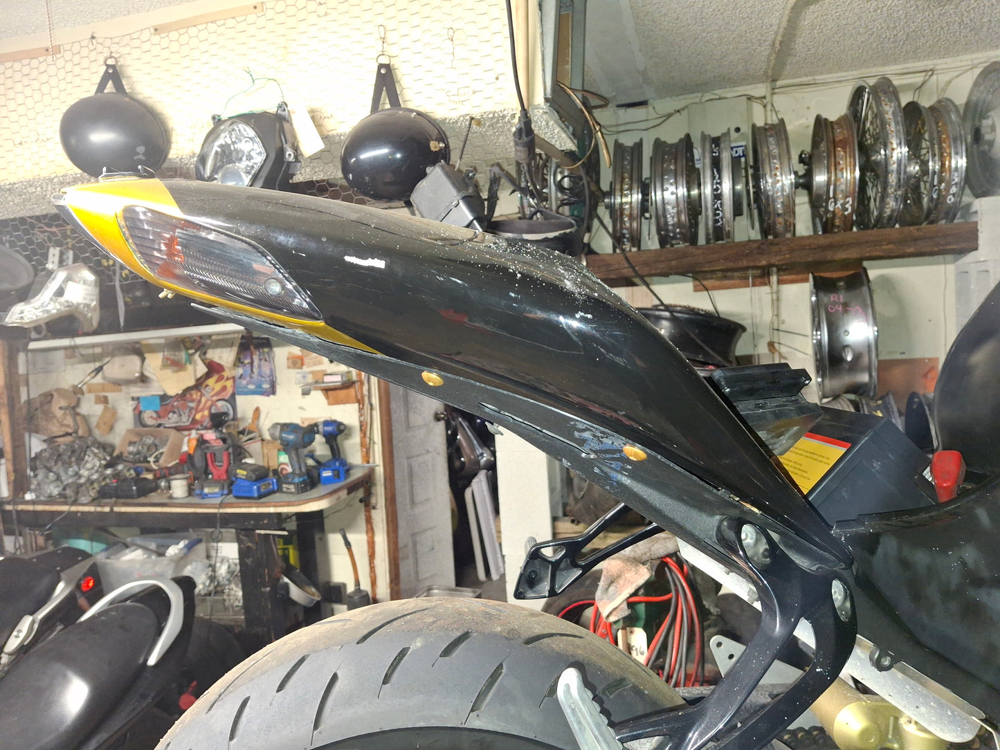 06 Kawasaki ZX-10 ZX-10R Gauges Speedo Speedometer ZX10