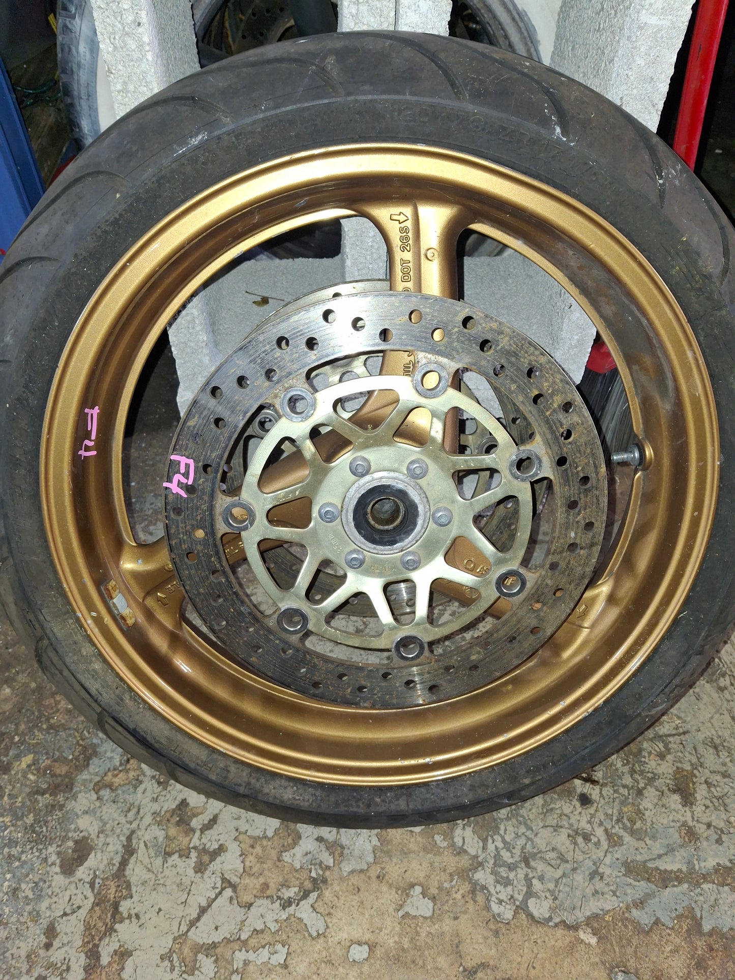 Honda CBR 600 F4 Front Rim & Rotors Wheel Rotor CBR600