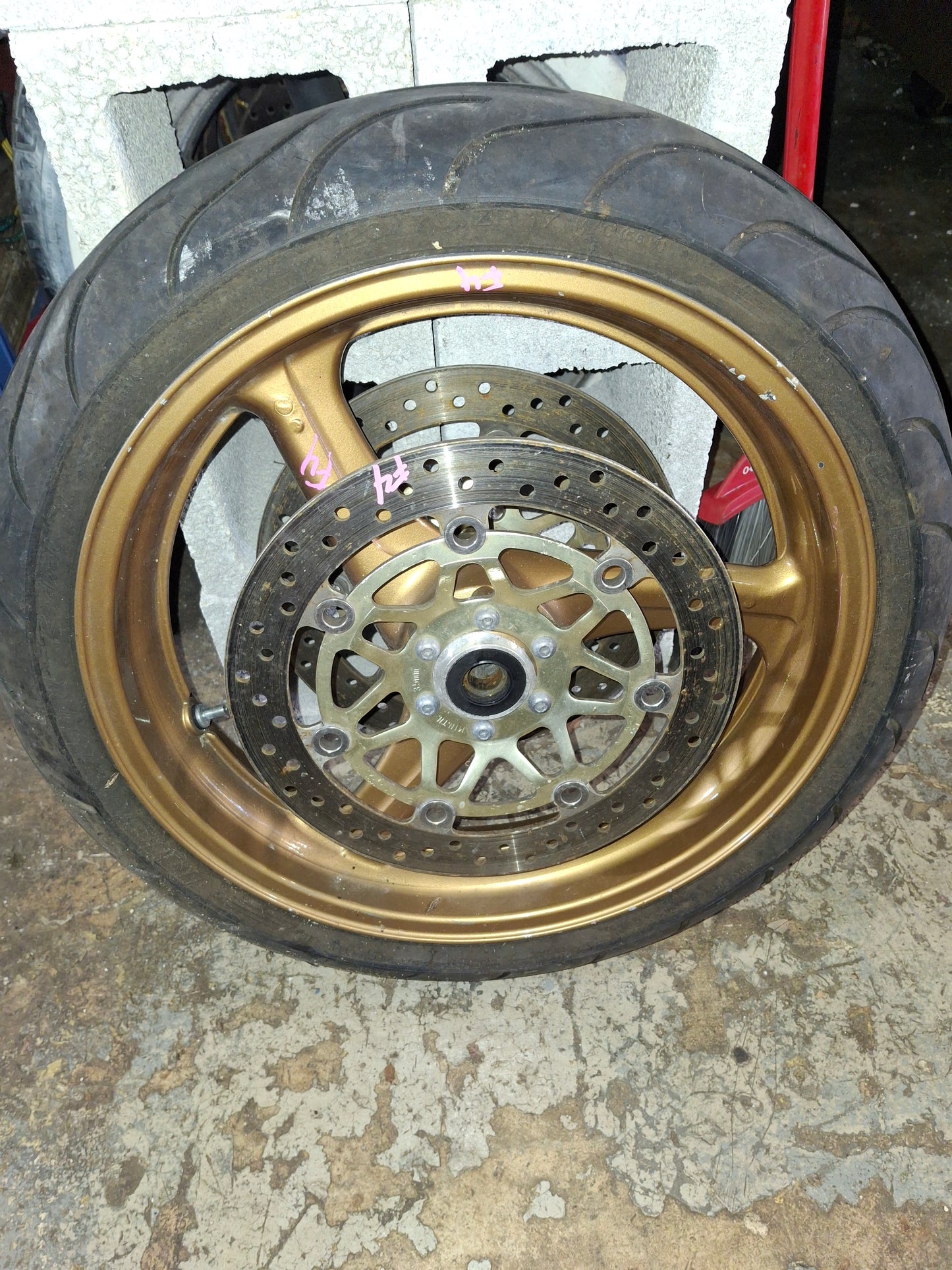 Honda CBR 600 F4 Front Rim & Rotors Wheel Rotor CBR600