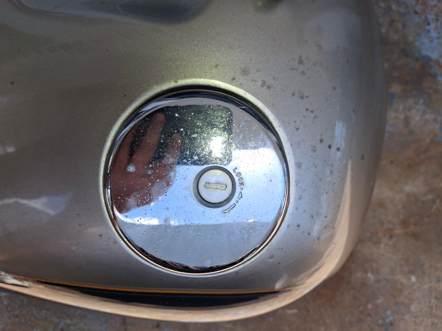 99-08 Kawasaki Vulcan 1500 VN1500 Gas Tank Fuel Petrol Cell Reservoir VN 1500 - Free Ship