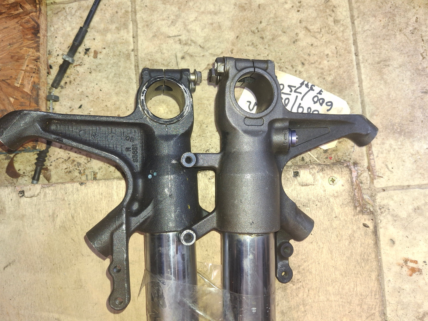 04 05 Suzuki GSXR 600 750 Front Forks Shocks Suspension S3561