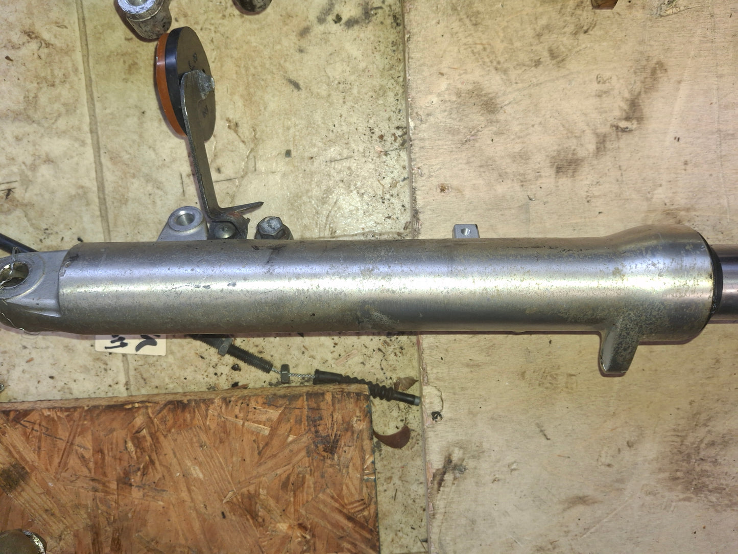 Suzuki Katana 600 750 Front Forks Suspension Shocks Upper Lower Triple Tree GSX