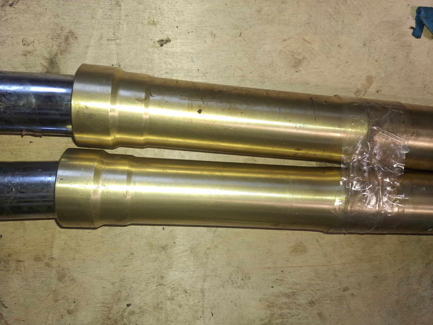 04 05 Suzuki GSXR 600 750 Front Forks Shocks Suspension S3561 - For parts BENT