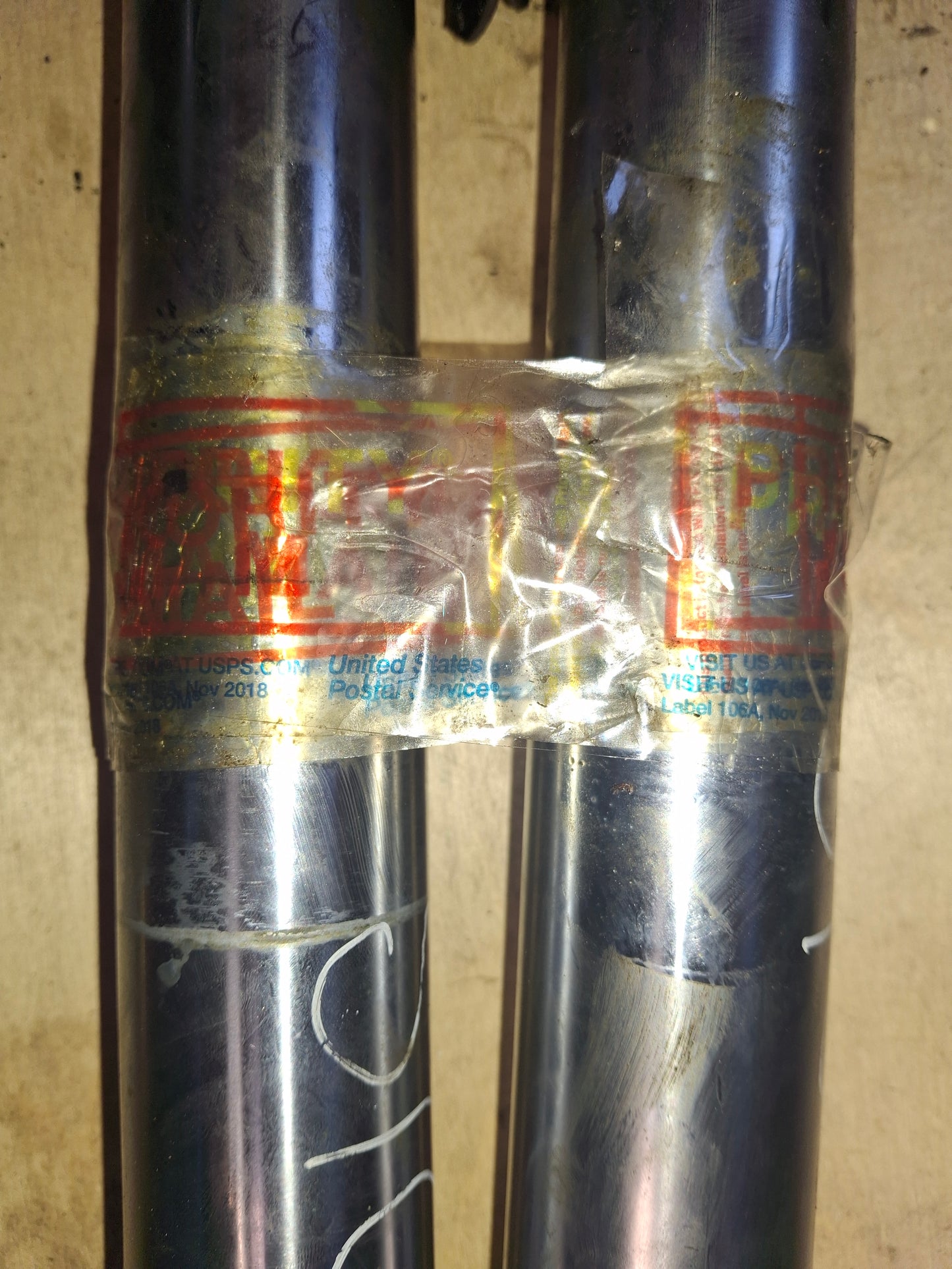 Suzuki 96-99 GSXR 750 97-00 GSXR 600 SRAD Front Forks Suspension Shocks Standard
