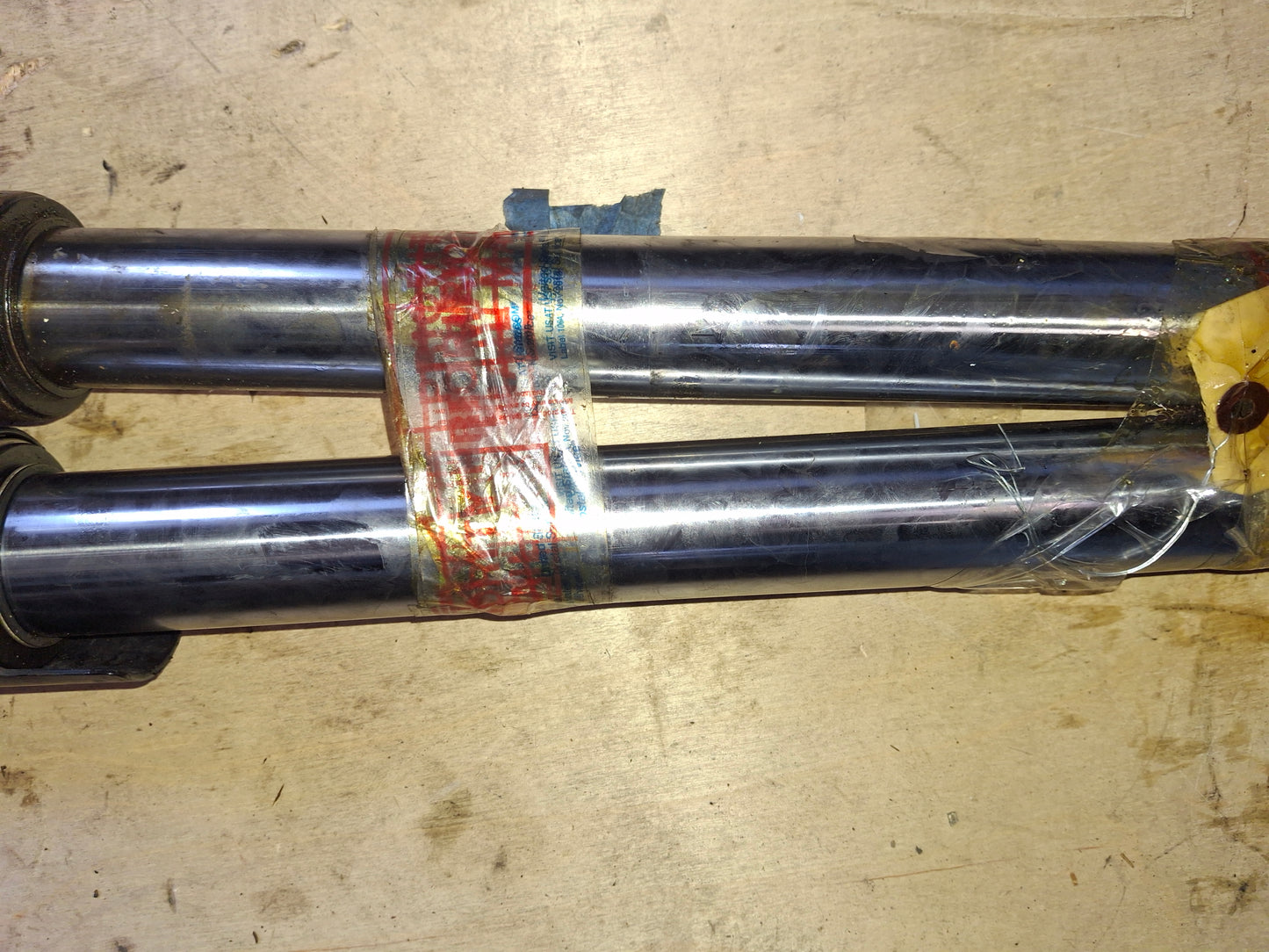 Suzuki SRAD GSXR 600 750 Front Forks Suspension Shocks S340-00 GSXR600 GSXR750
