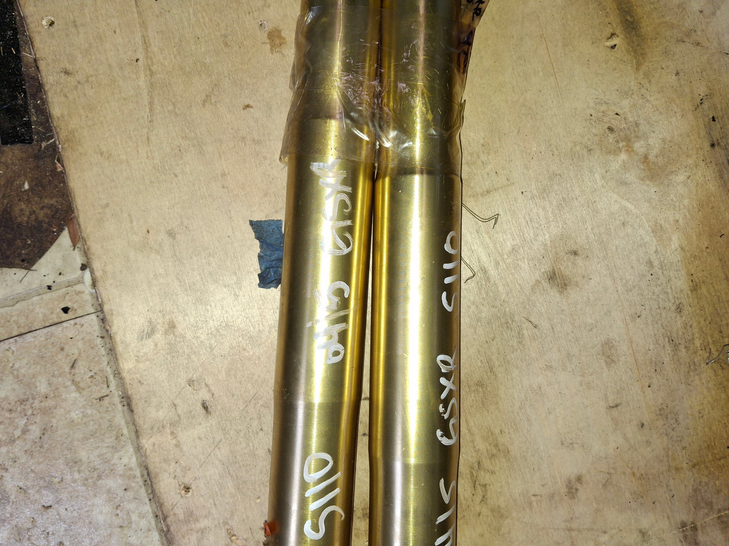 04 05 Suzuki GSXR 600 750 Front Forks Suspension Front End S3651