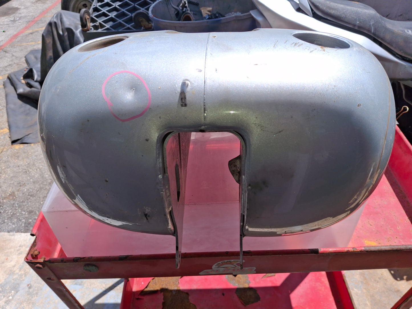 2005 Harley Davidson Heritage Softail FLSTC Gas Tank Fuel Petrol Cell