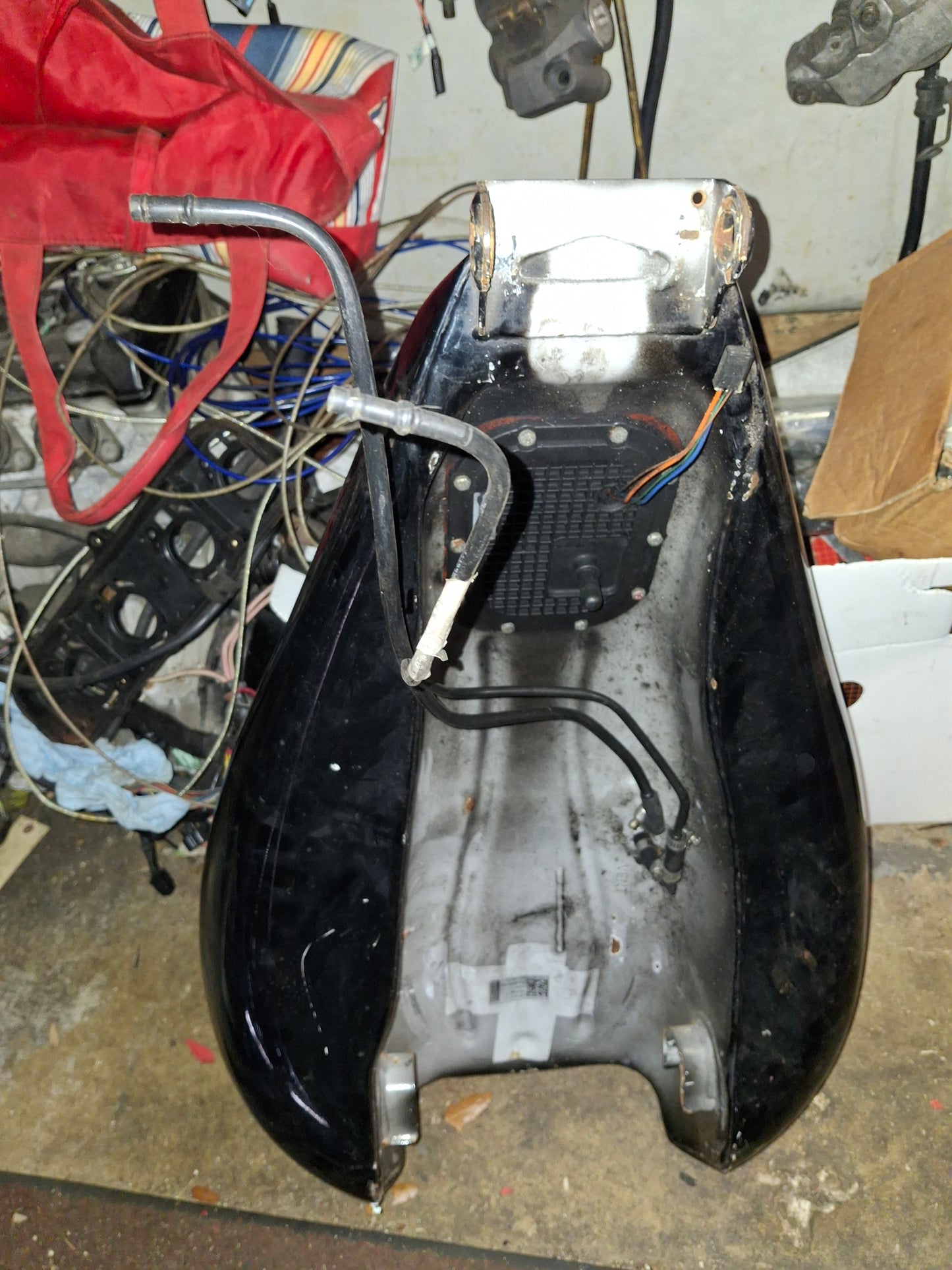 2010-14 Victory Cross Roads Gas Tank Fuel Petrol Cell