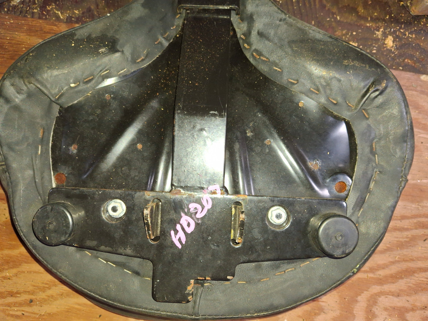 OEM Harley Davidson FXR seat saddle Police FXRT FXRD FXRP FXRC FXLR
