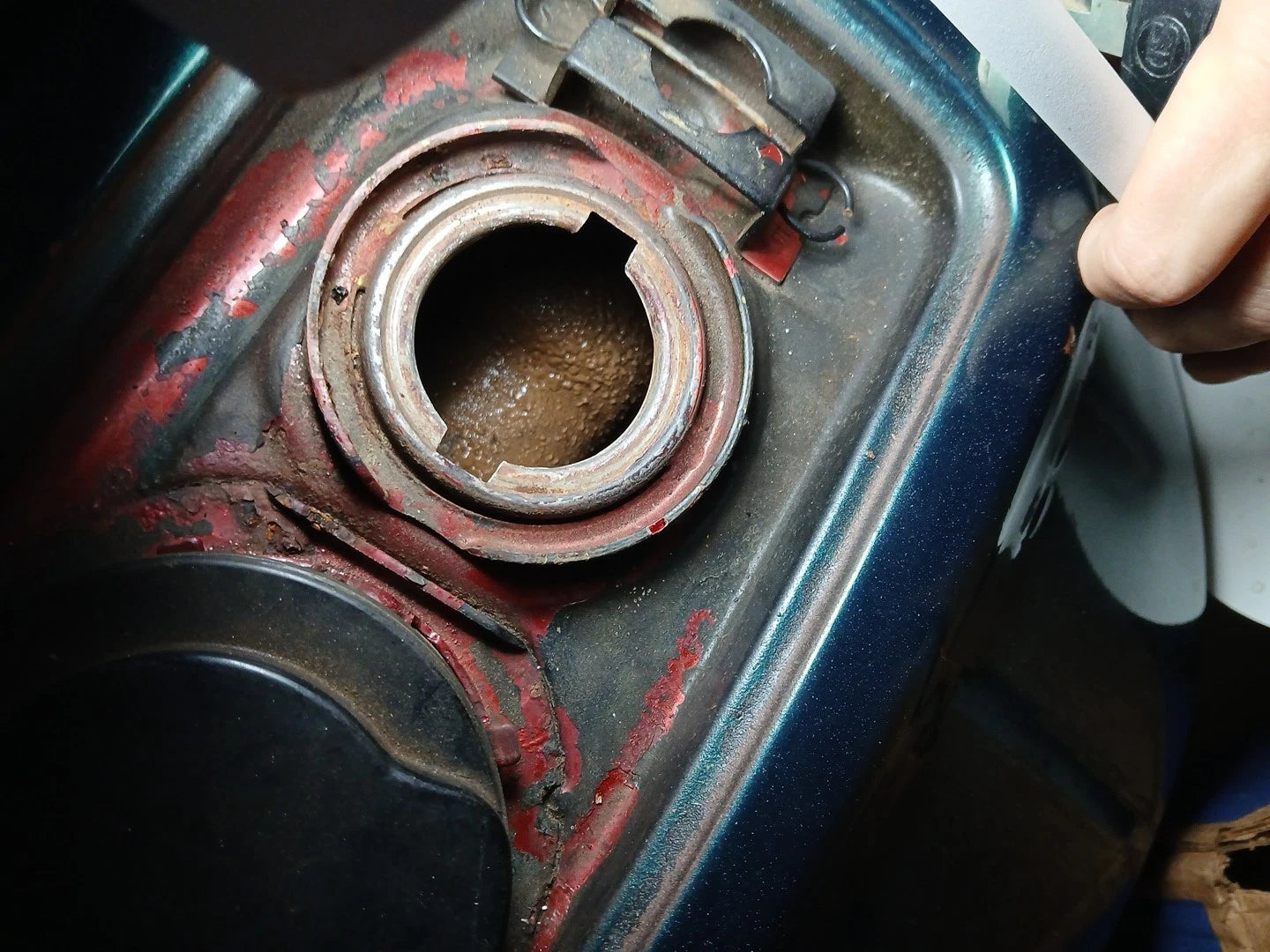 1979 Honda CB 750 Gas Tank Petrol Fuel Cell Automatic Lock W/Keys Hondamatic