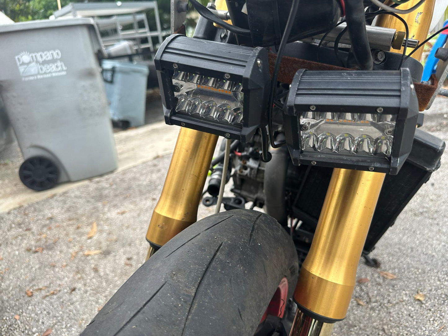 SOLD SOLD 00 Aprilia RSV 1000 Ohlins Steering Stabilizer Steering Damper Ohlin's