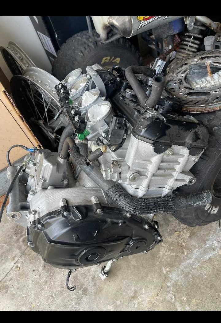 SOLD SOLD 2018 Suzuki GSXR 1000 Motor GSXR1000 Engine See Pictures 12,000 miles