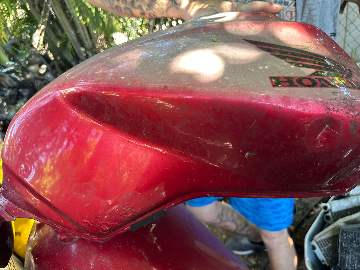Honda CB919 CB 919 Gas Fuel Petrol Tank Cell - Please Read