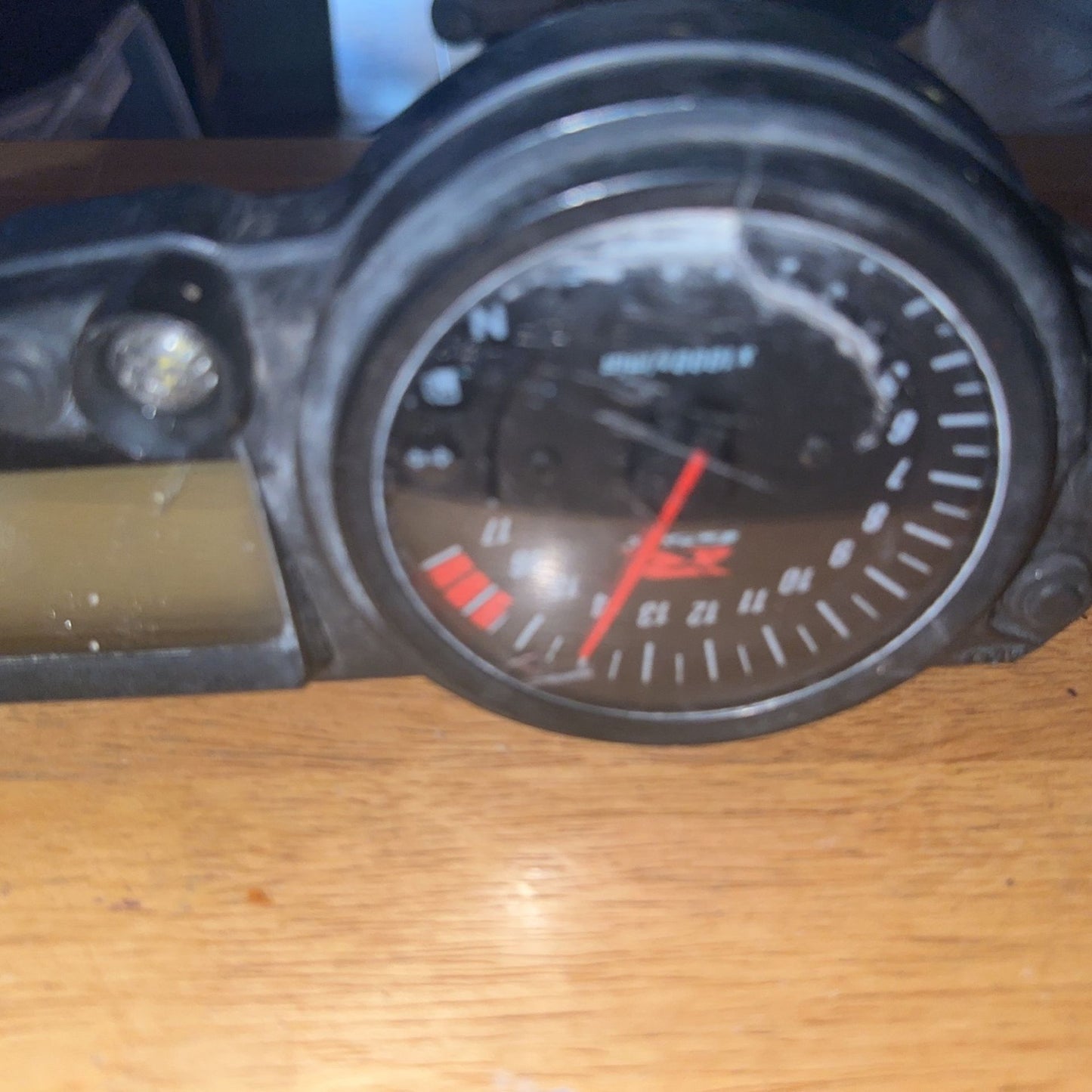 04 05 Suzuki GSXR600 GSXR750 GSXR 600 750 Gauges Speedometer Speedo Cluster