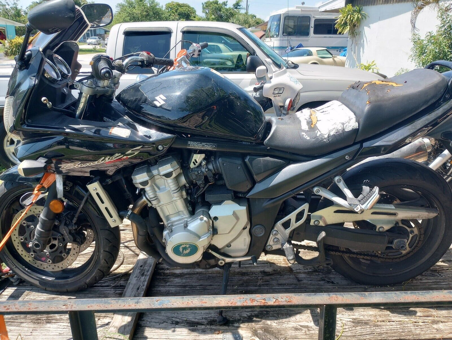 SOLD 07-09 Suzuki Bandit 1250S 1250 Gas Fuel Petrol Tank Cell GSF1250 GSF