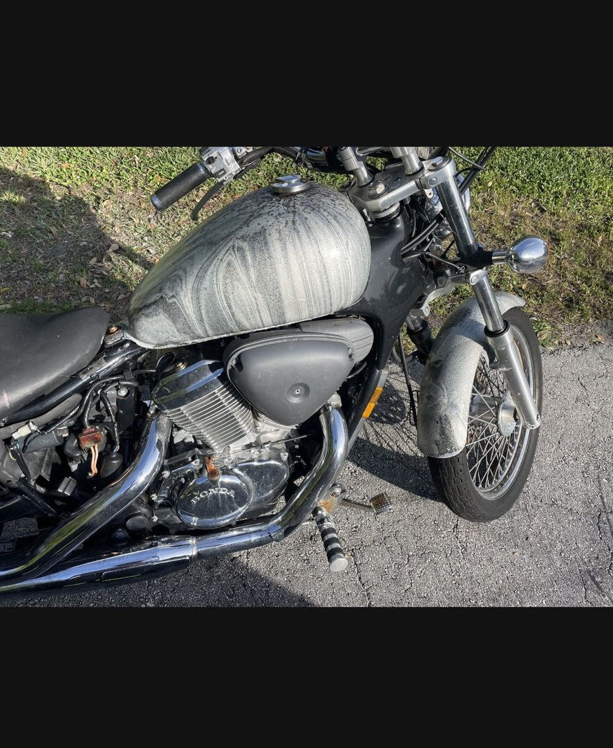 Honda Shadow 600 VT600 Gas Fuel Petrol Tank Will Sell Complete or for Parts - Bill of Sale