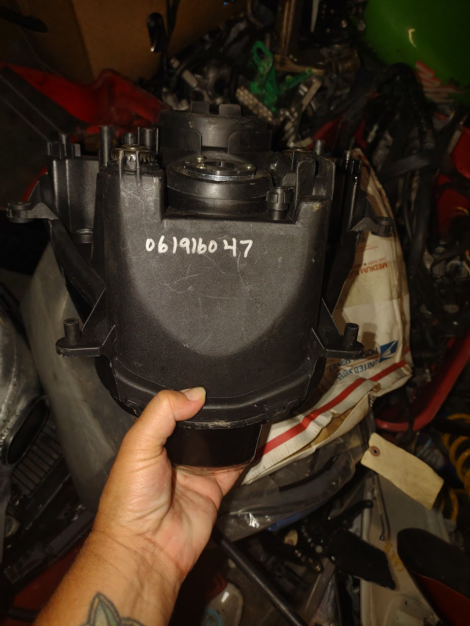 06 07 Suzuki GSXR 600 750 Headlight Head Light Lamp Headlamp GSXR600 GSXR 750