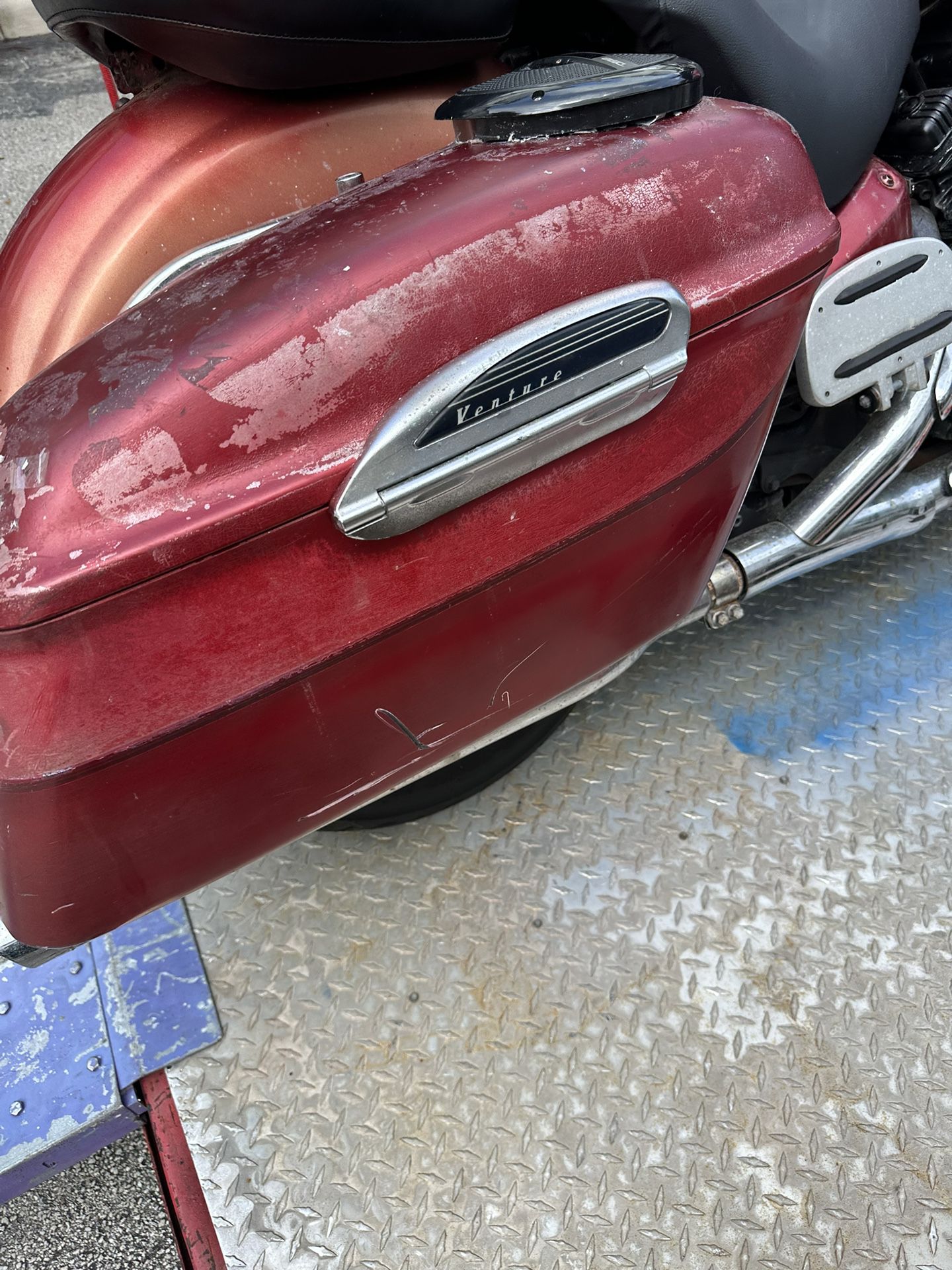 2000 Yamaha SVZ - No Run - No Title Mechanic Special Finance Possible
