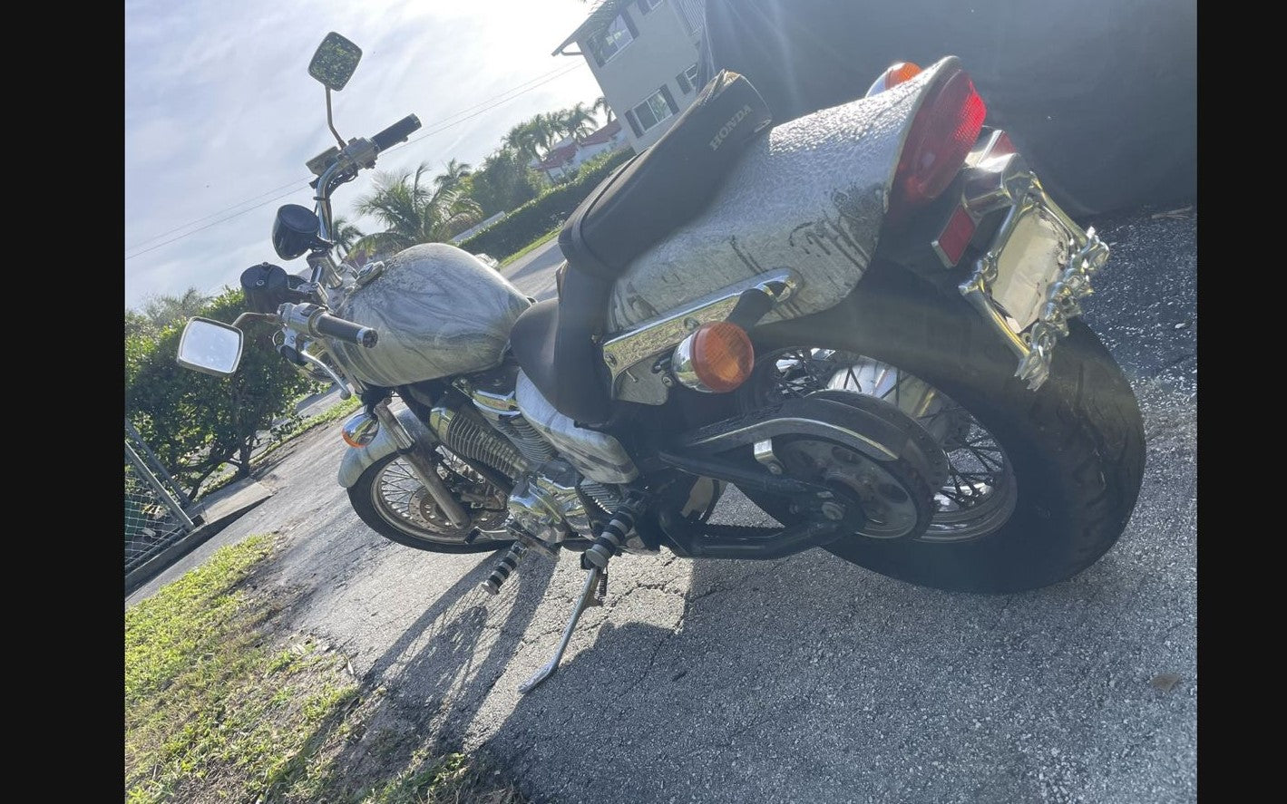 SOLD Honda Shadow 600 VT600 Gas Fuel Petrol Tank Will Sell Complete or for Parts - Bill of Sale